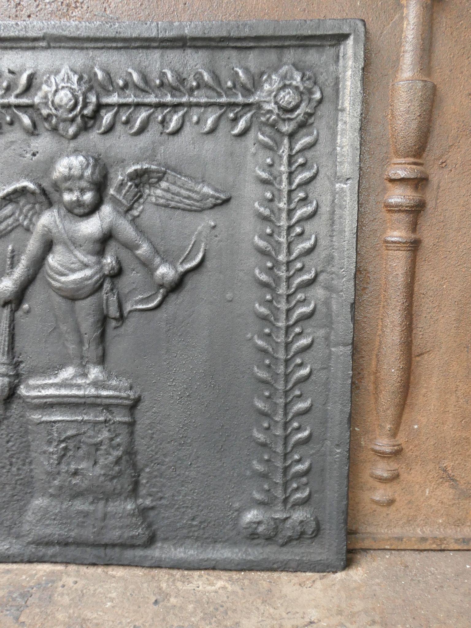 XIXe siècle Plaque de cheminée / dosseret d'époque néoclassique française, début C.C.