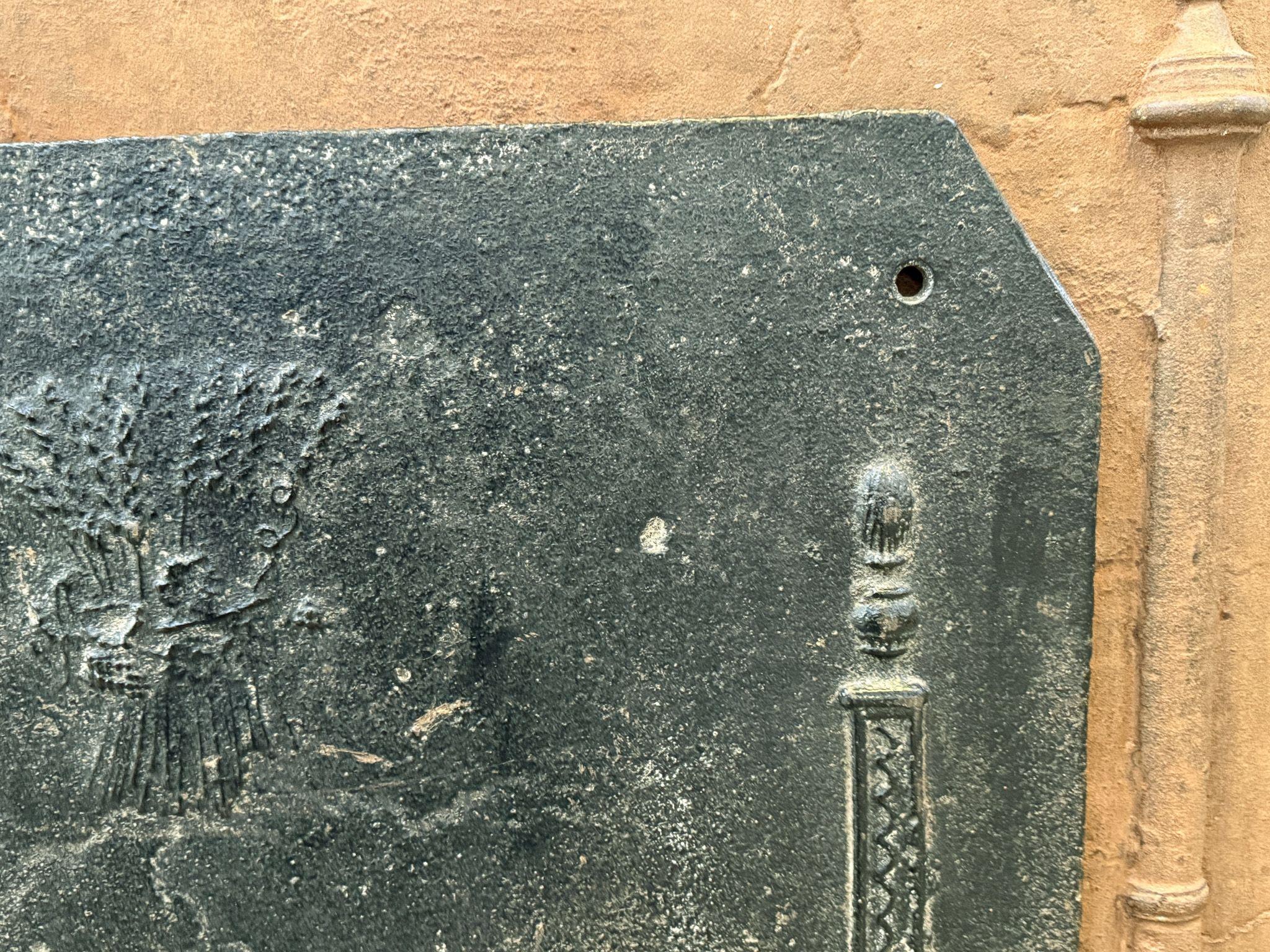 Rivestimento per caminetto / backsplash di epoca neoclassica francese, inizio XIX secolo. in vendita 1