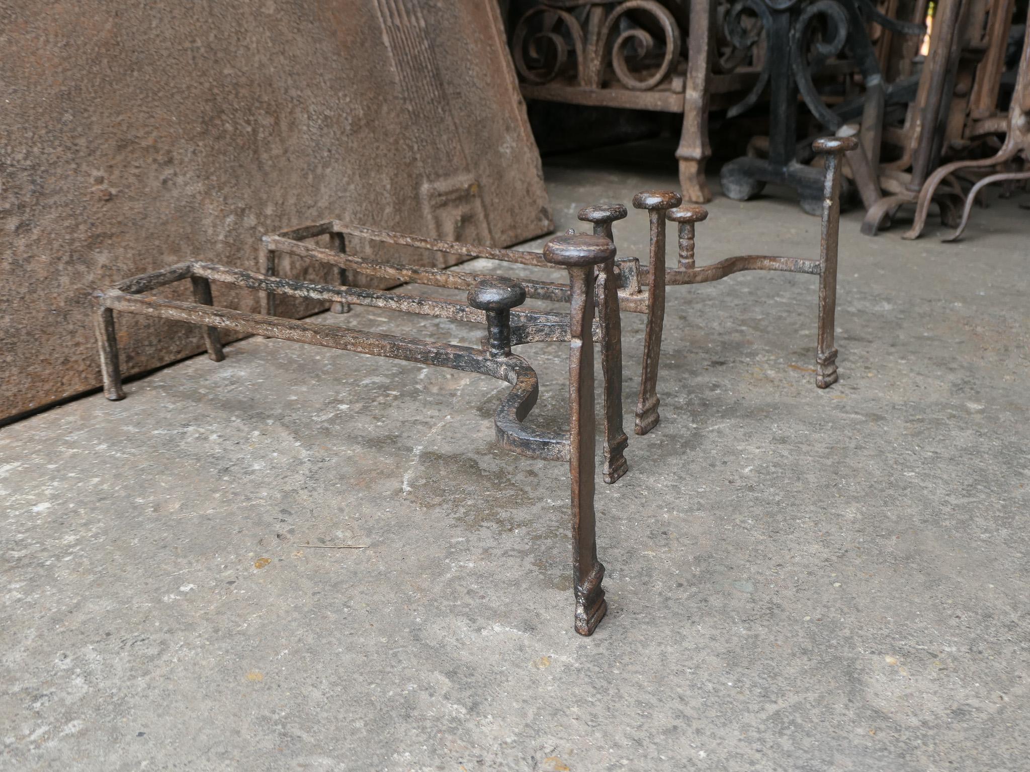 Griglia per caminetto francese di epoca neoclassica, XIX secolo in vendita 6