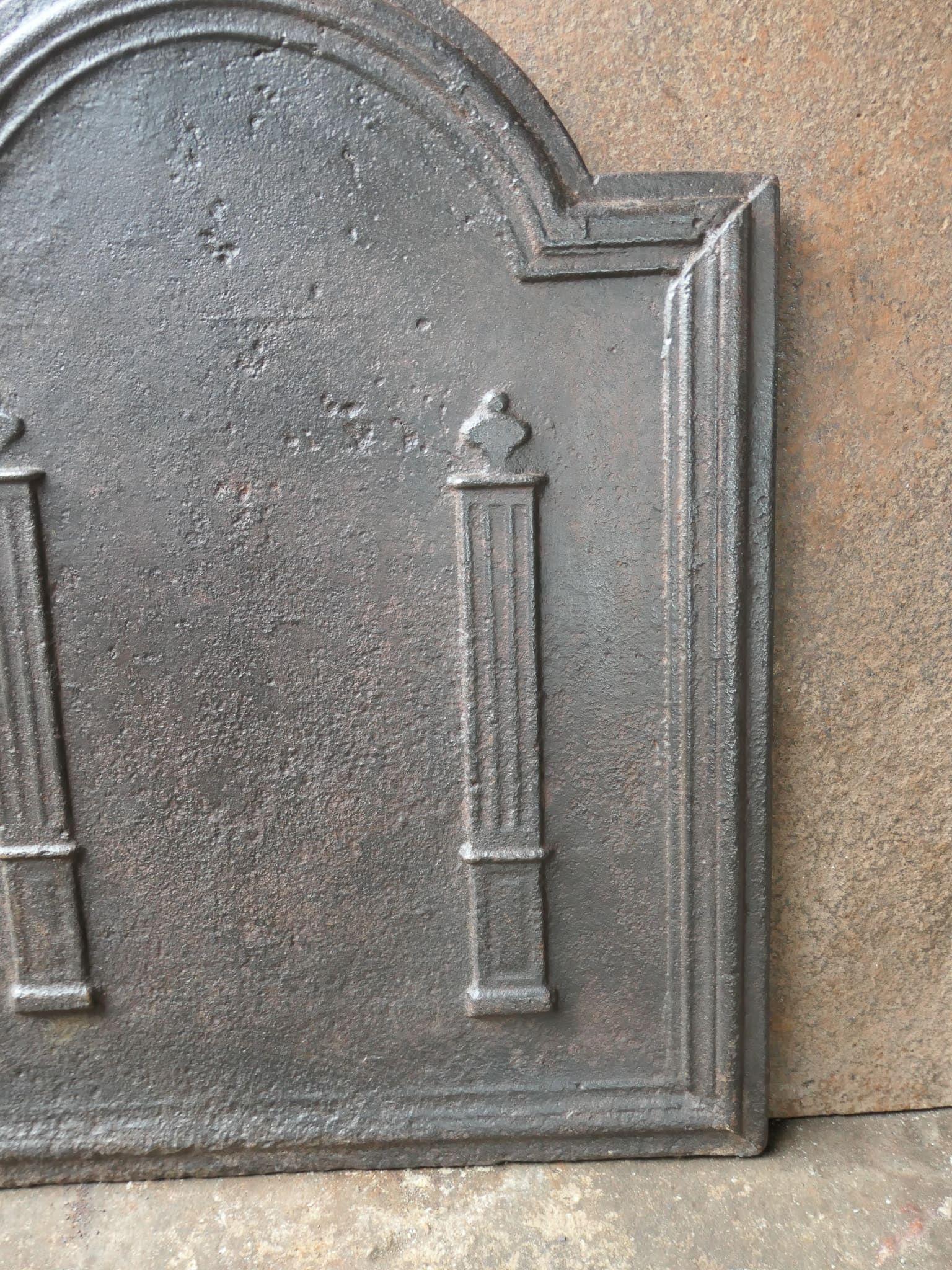 Rivestimento per caminetto / backsplash in stile neoclassico francese 