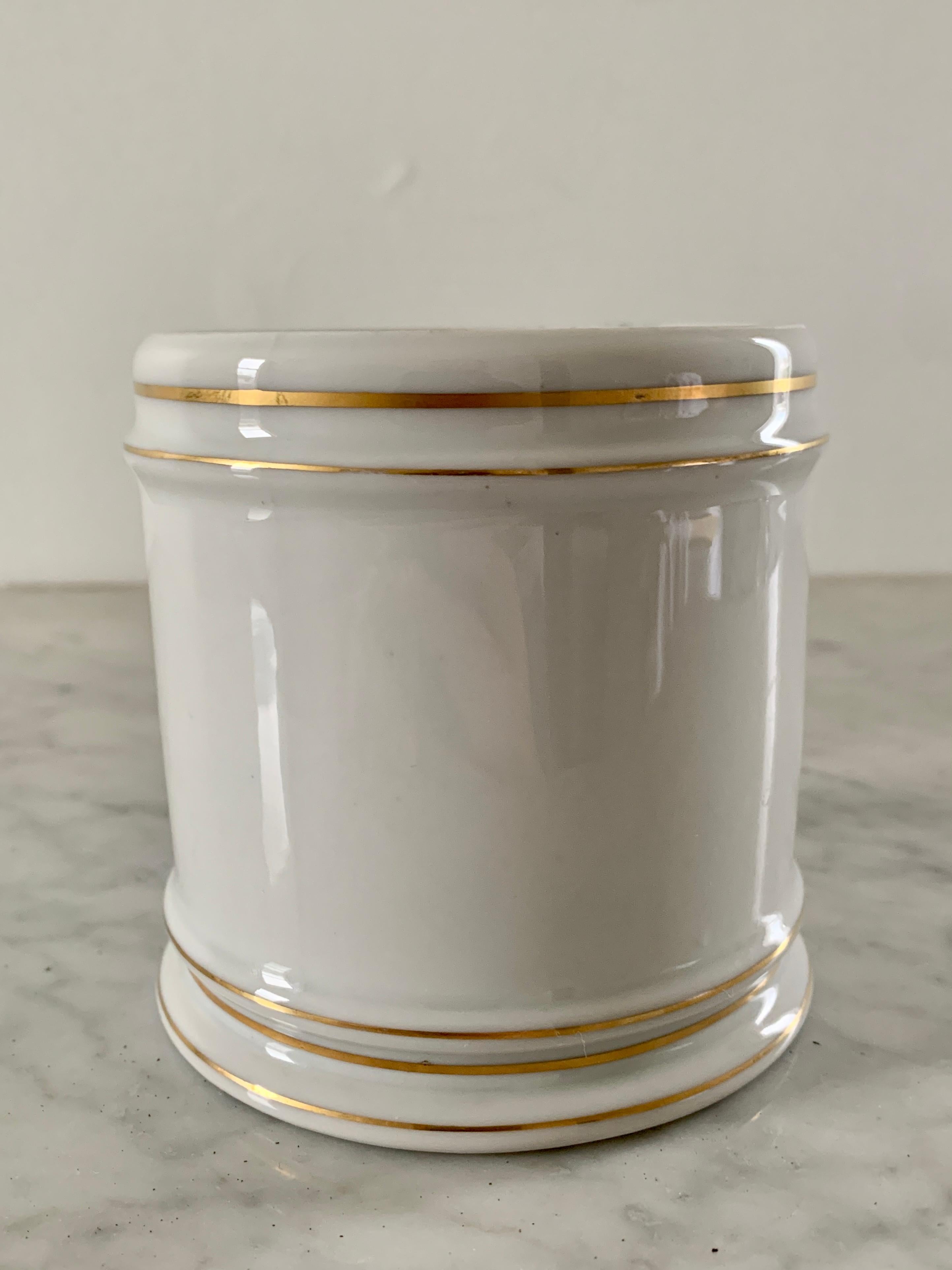 French Neoclassical Porcelain Cachepot by Limoges 2