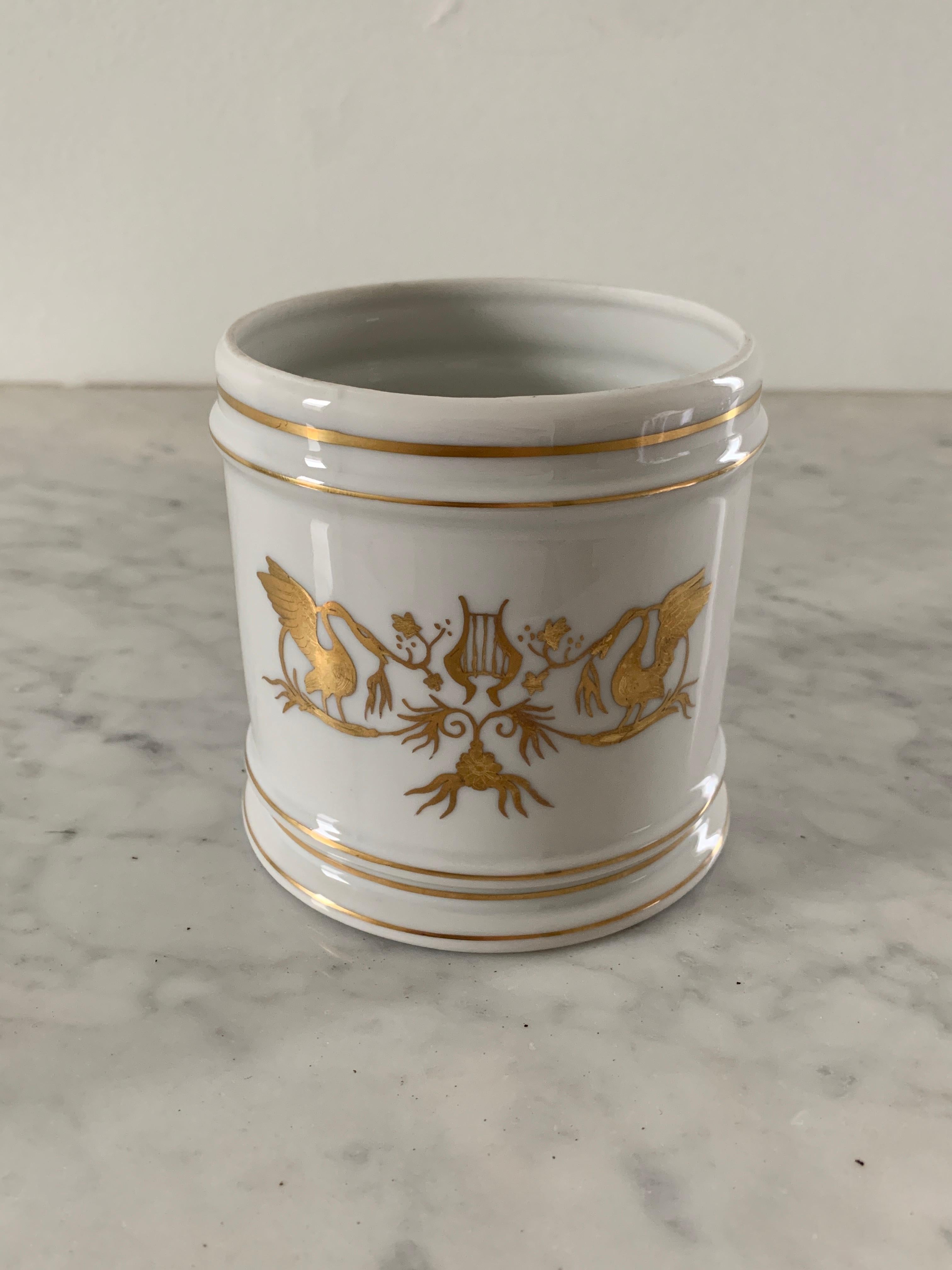 French Neoclassical Porcelain Cachepot by Limoges 4