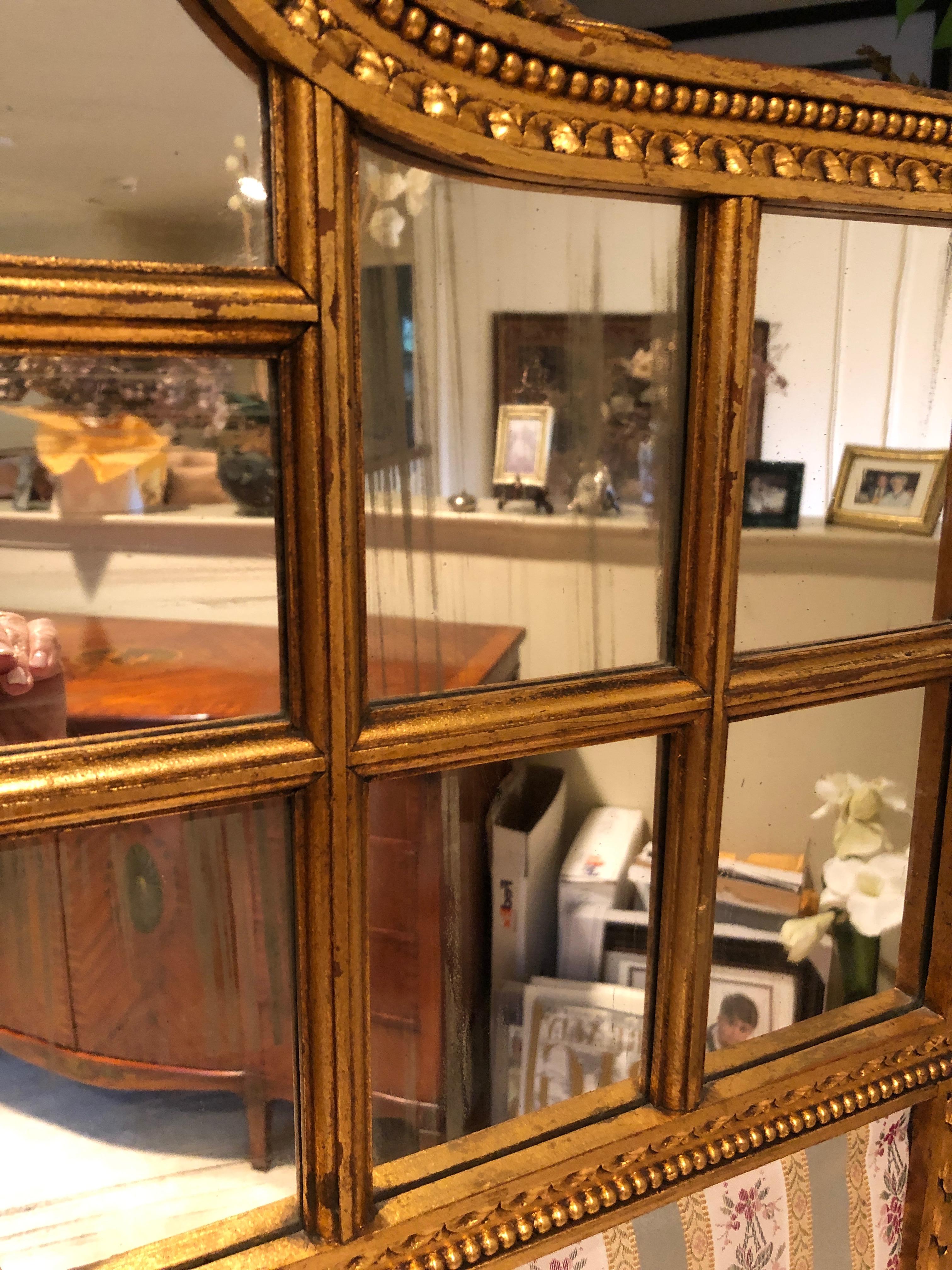 Spiegel und gepolsterter 3-teiliger Raumteiler aus vergoldetem Holz im neoklassizistischen Stil im Angebot 9