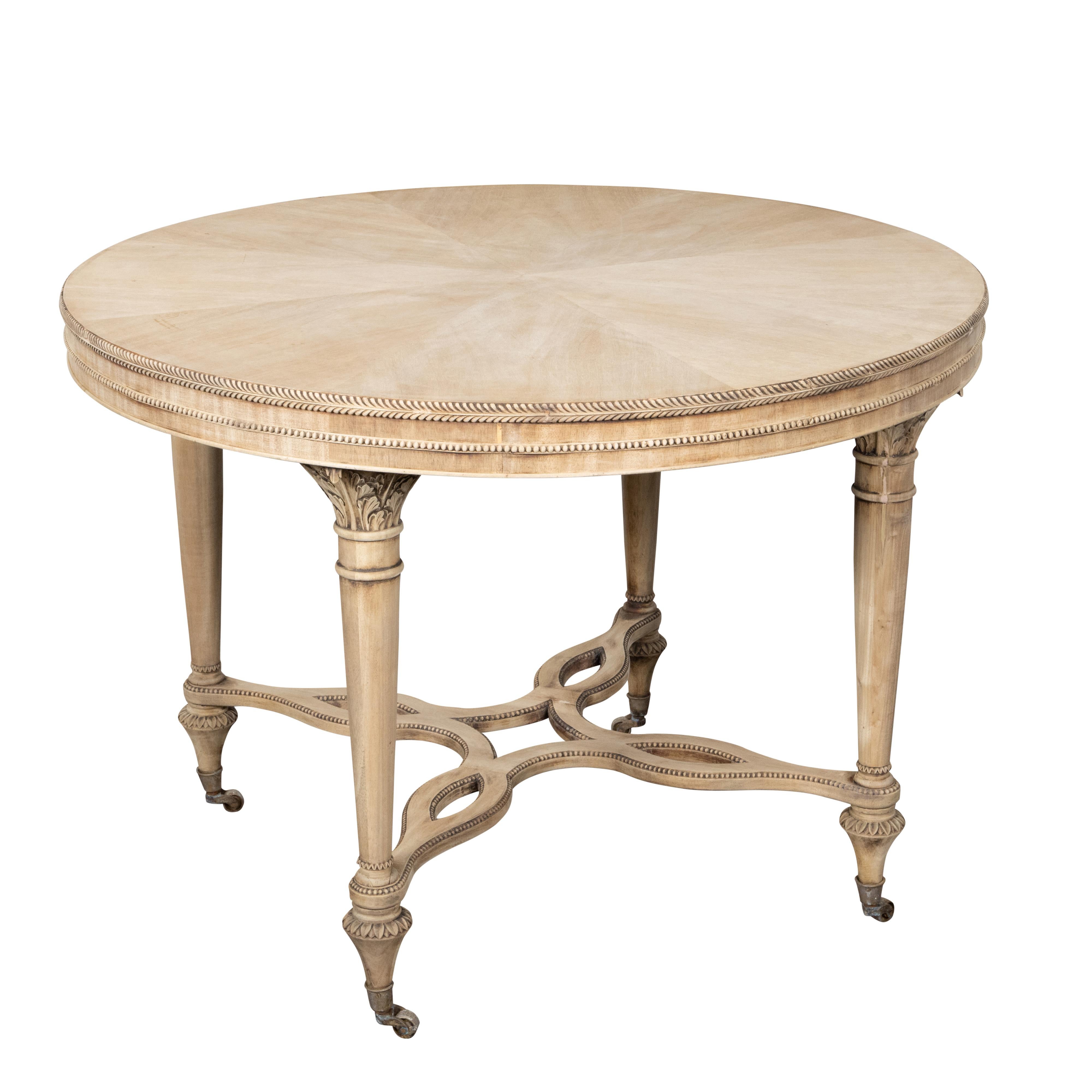 French Neoclassical Style 1920s Bleached Walnut Round Table with Carved Décor 2