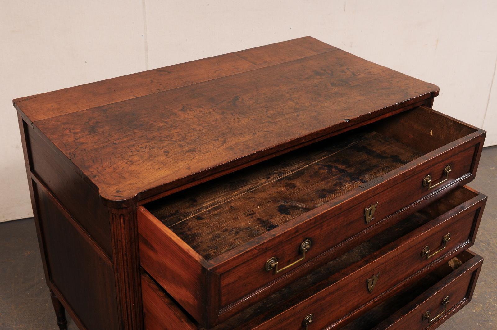 Francese Commode a 3 cassetti in stile neoclassico francese, XIX secolo in vendita