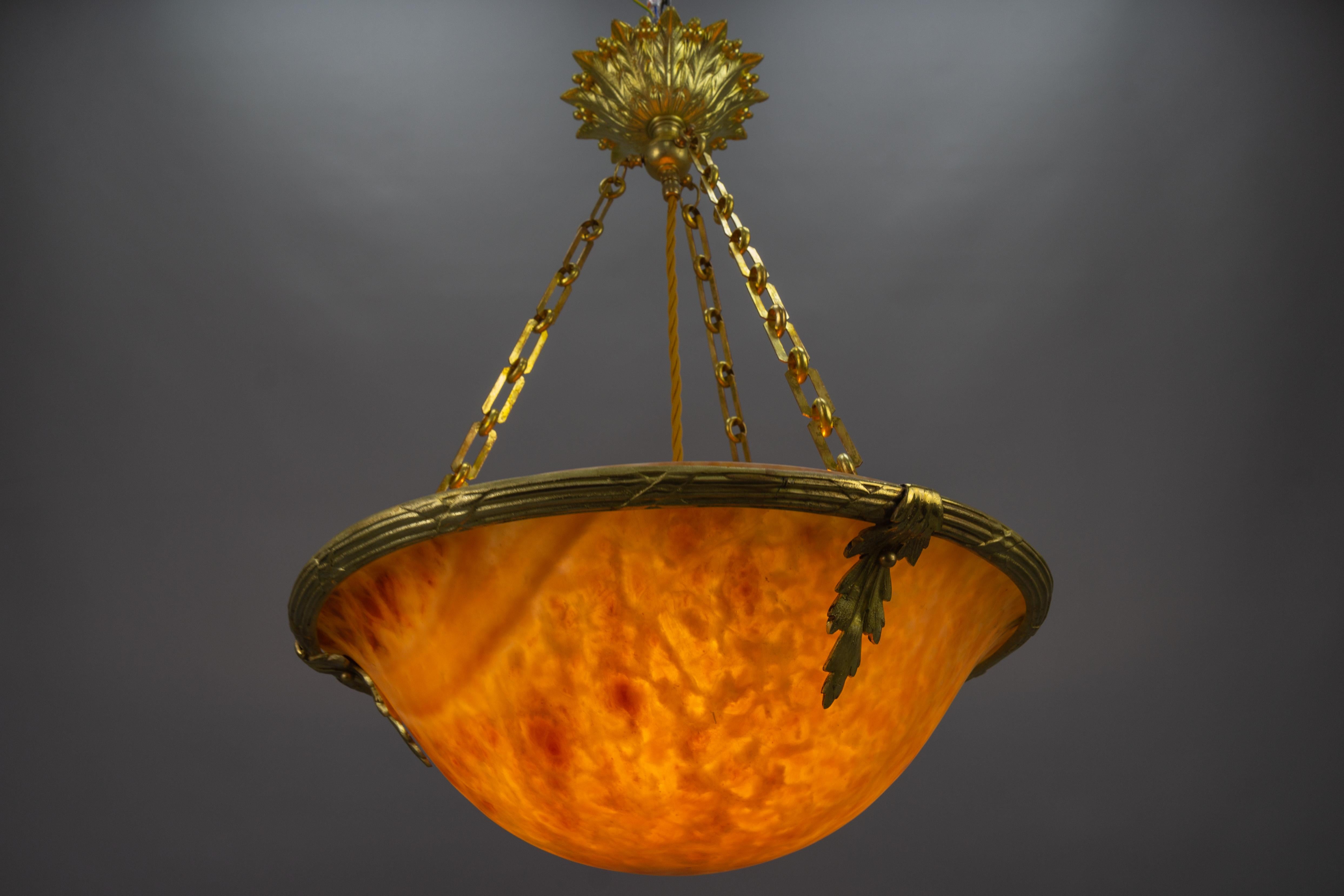 French Amber Color Alabaster and Bronze Pendant Chandelier, circa 1920 For Sale 15