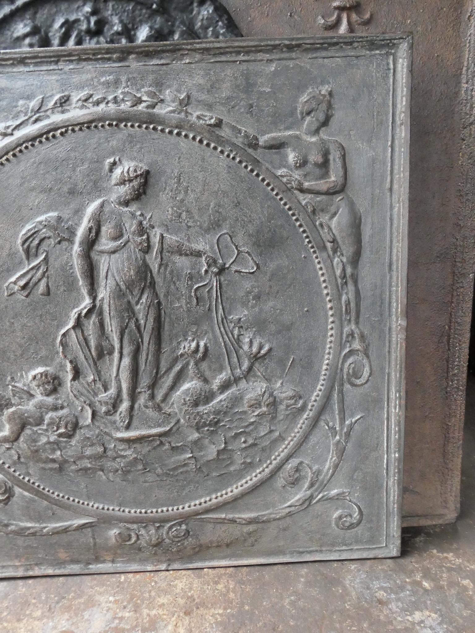 Plaque de cheminée / crédence de style néoclassique français « Amphitrite », 20e siècle en vente 4