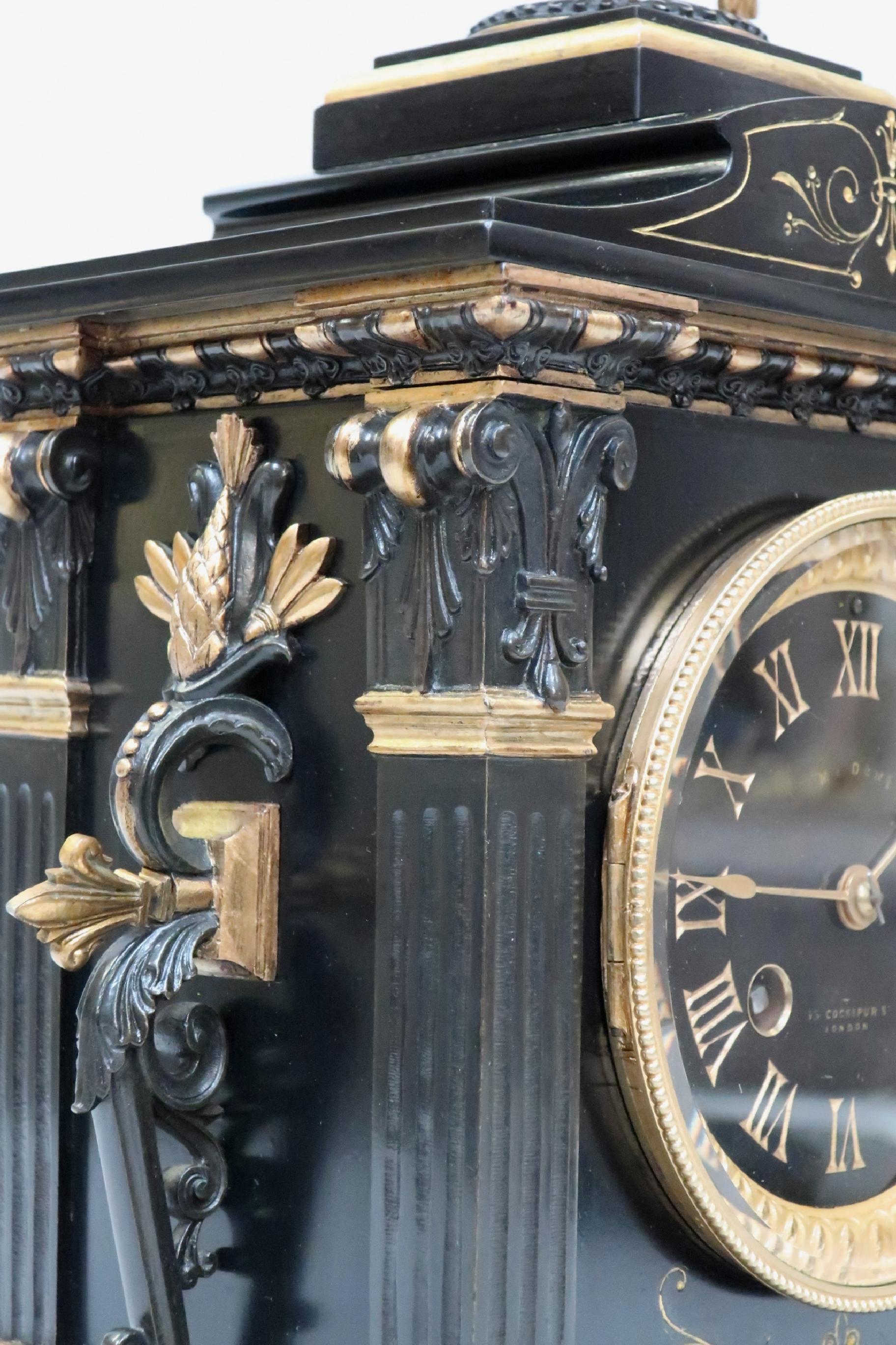 French Neoclassical Style Black Slate and Bronze Gilt Mantel Clock (Französisch)