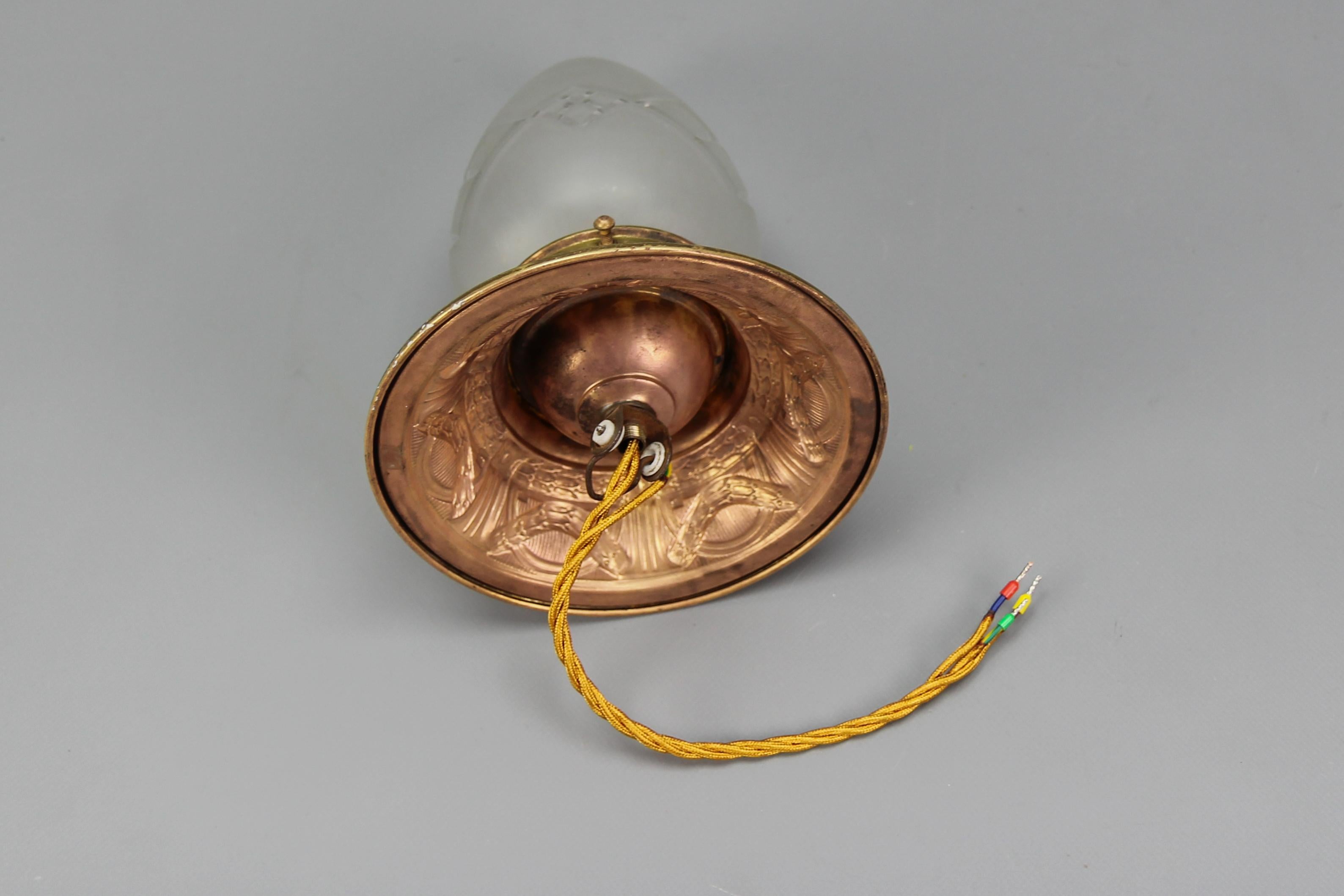 French Neoclassical Style Brass and Frosted Cut Glass Ceiling Light, circa 1910 For Sale 6
