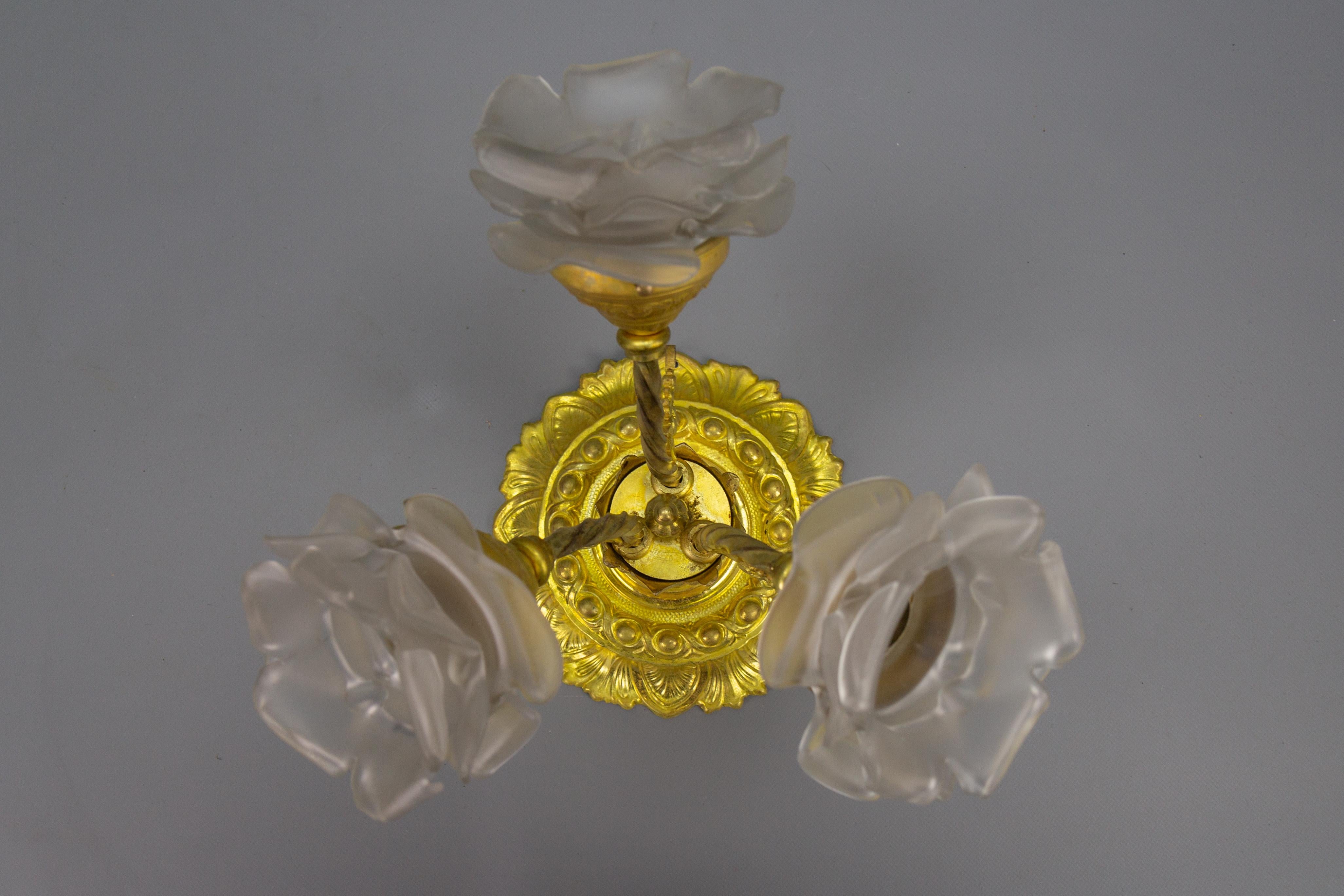 French Neoclassical Style Bronze and Glass Ceiling Light Fixture, 1920s For Sale 9