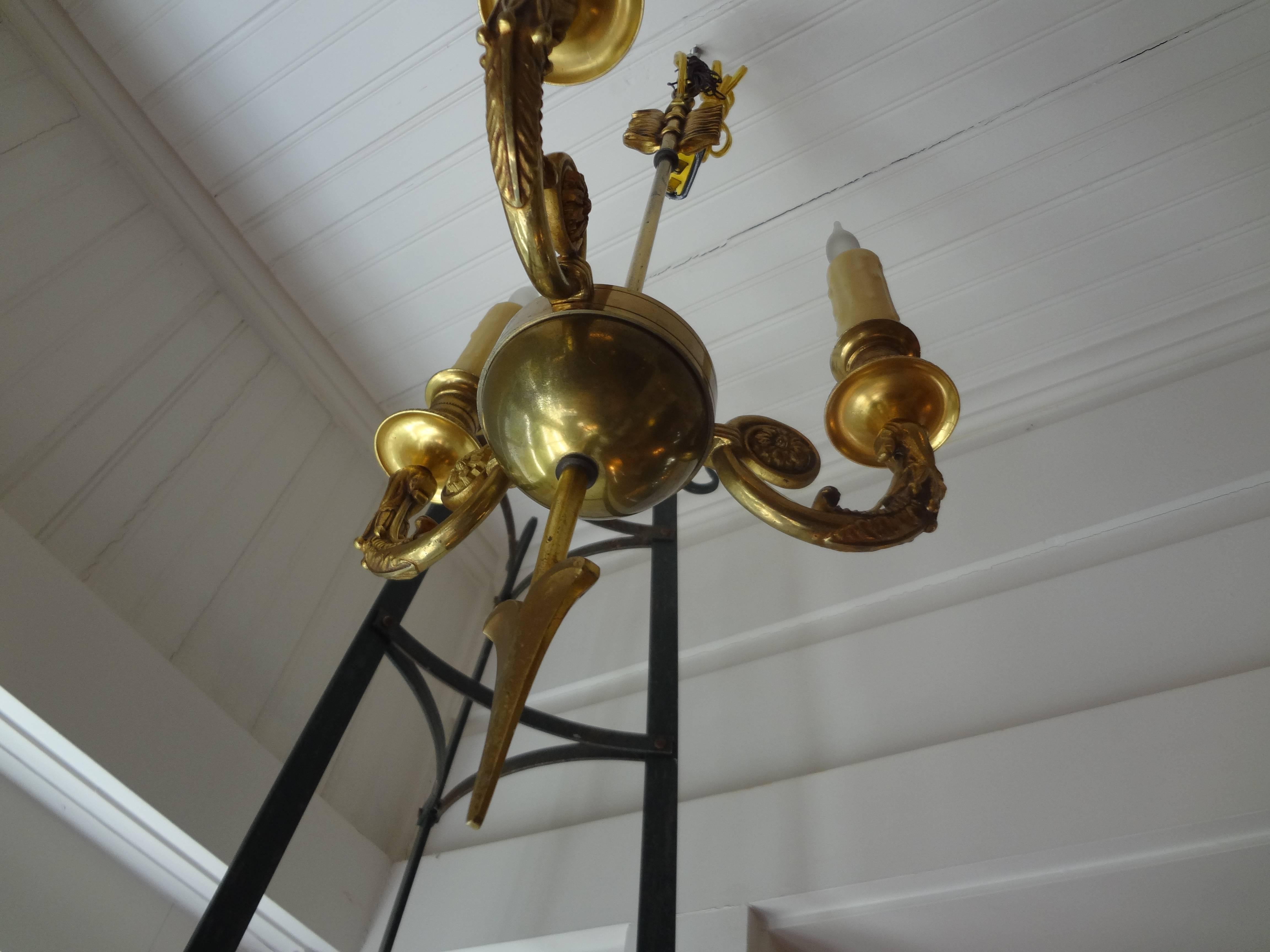 French Neoclassical Style Bronze Arrow Chandelier, circa 1920 In Good Condition In Houston, TX