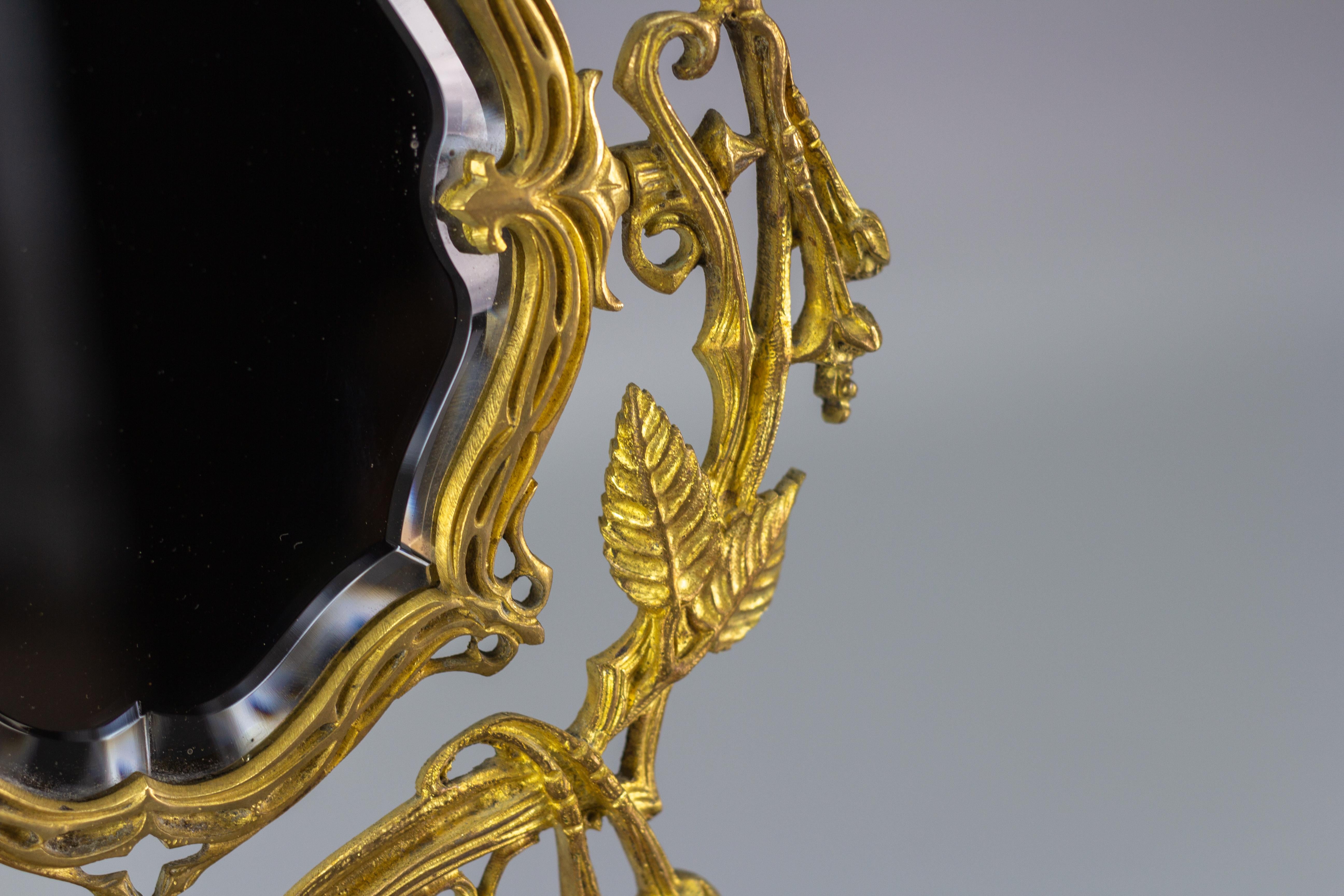 Miroir de table de style néoclassique français à habillage en bronze en vente 8