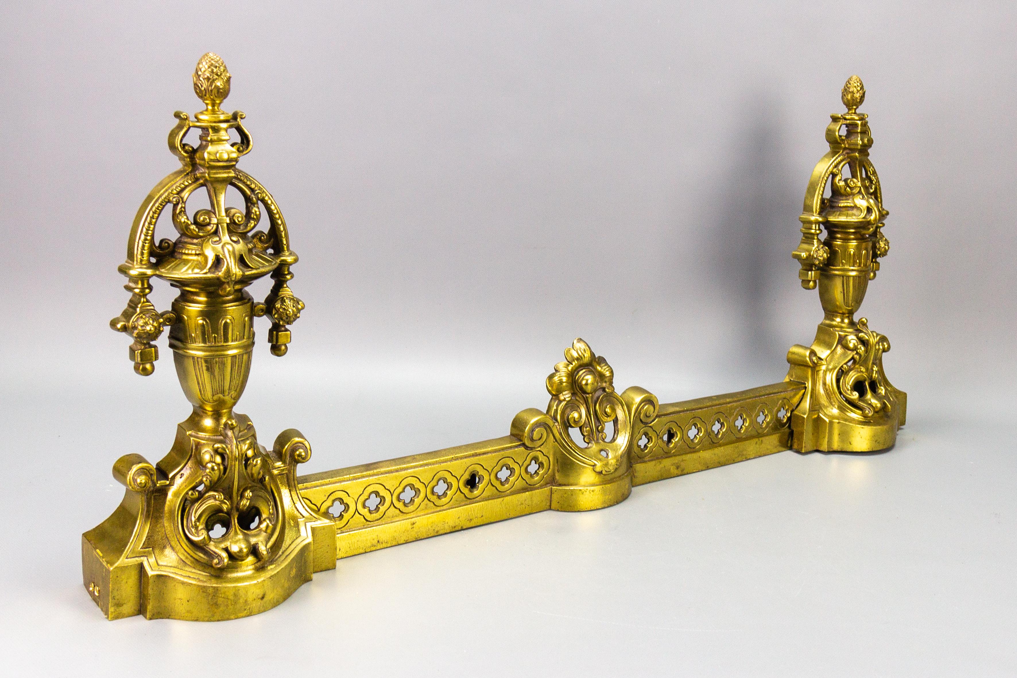 French Neoclassical Style Bronze Fireplace Fender Set, ca. 1920 For Sale 5
