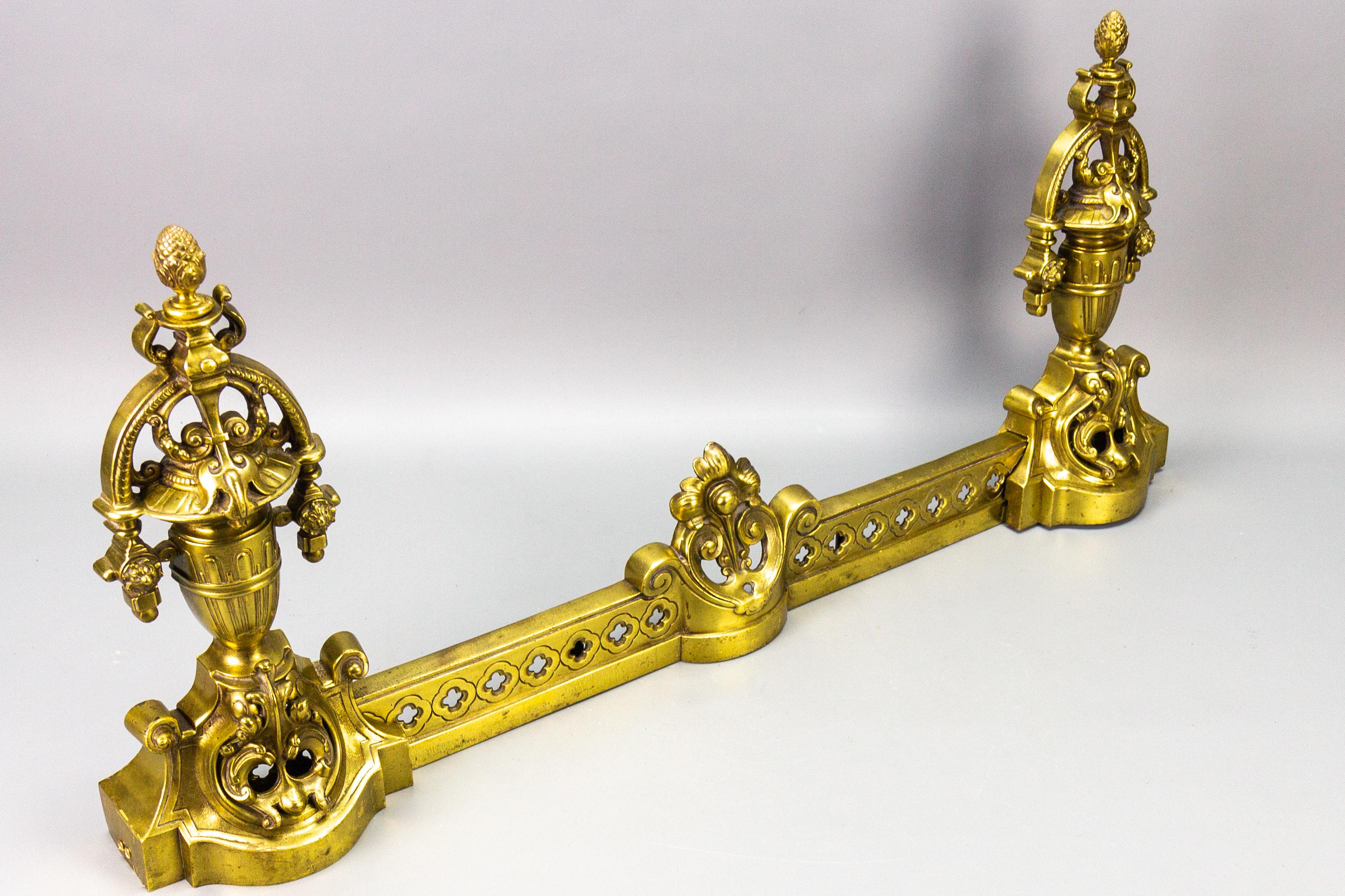 French Neoclassical Style Bronze Fireplace Fender Set, ca. 1920 For Sale 4