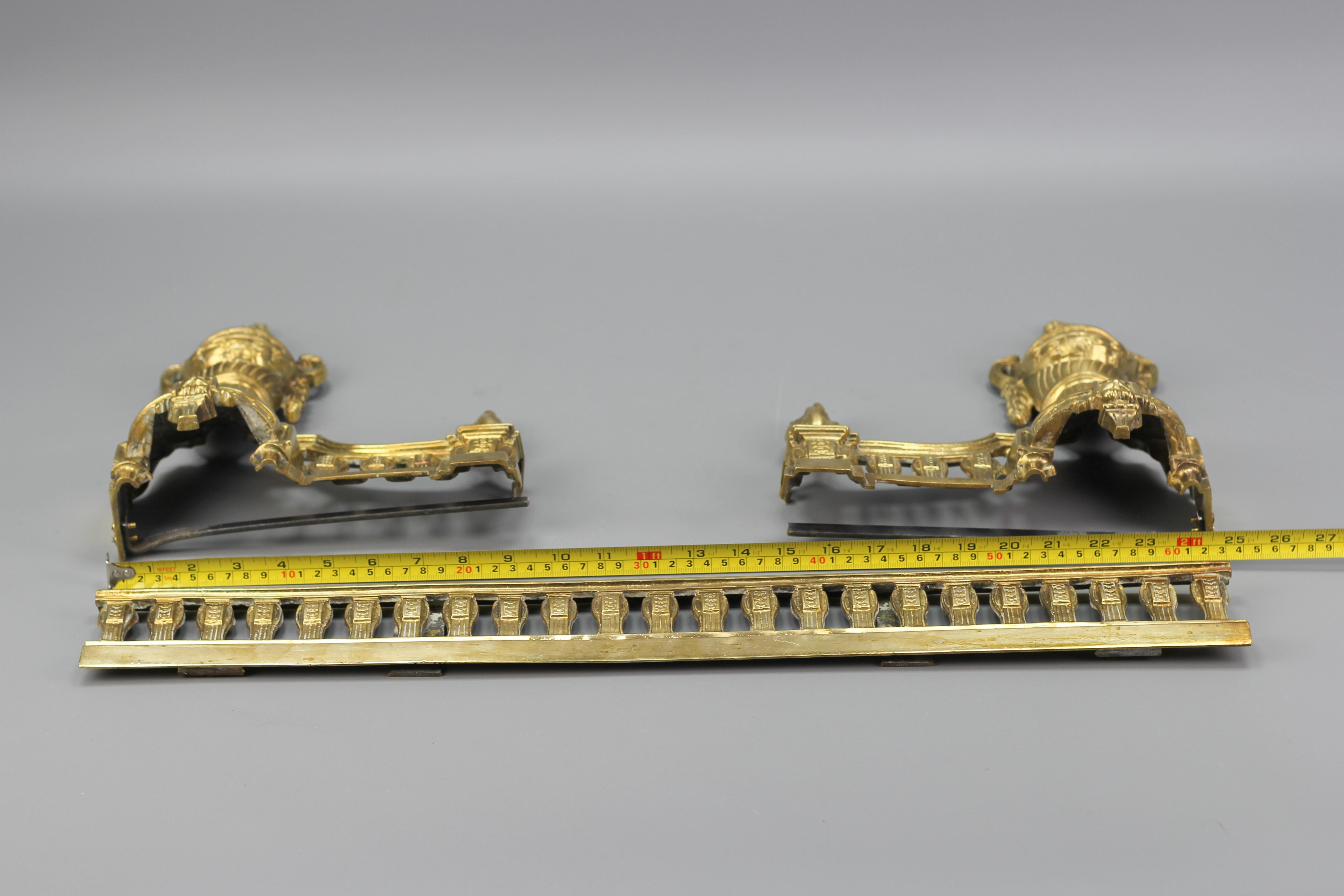 French Neoclassical Style Bronze Fireplace Fender Set, Late 19th Century For Sale 13