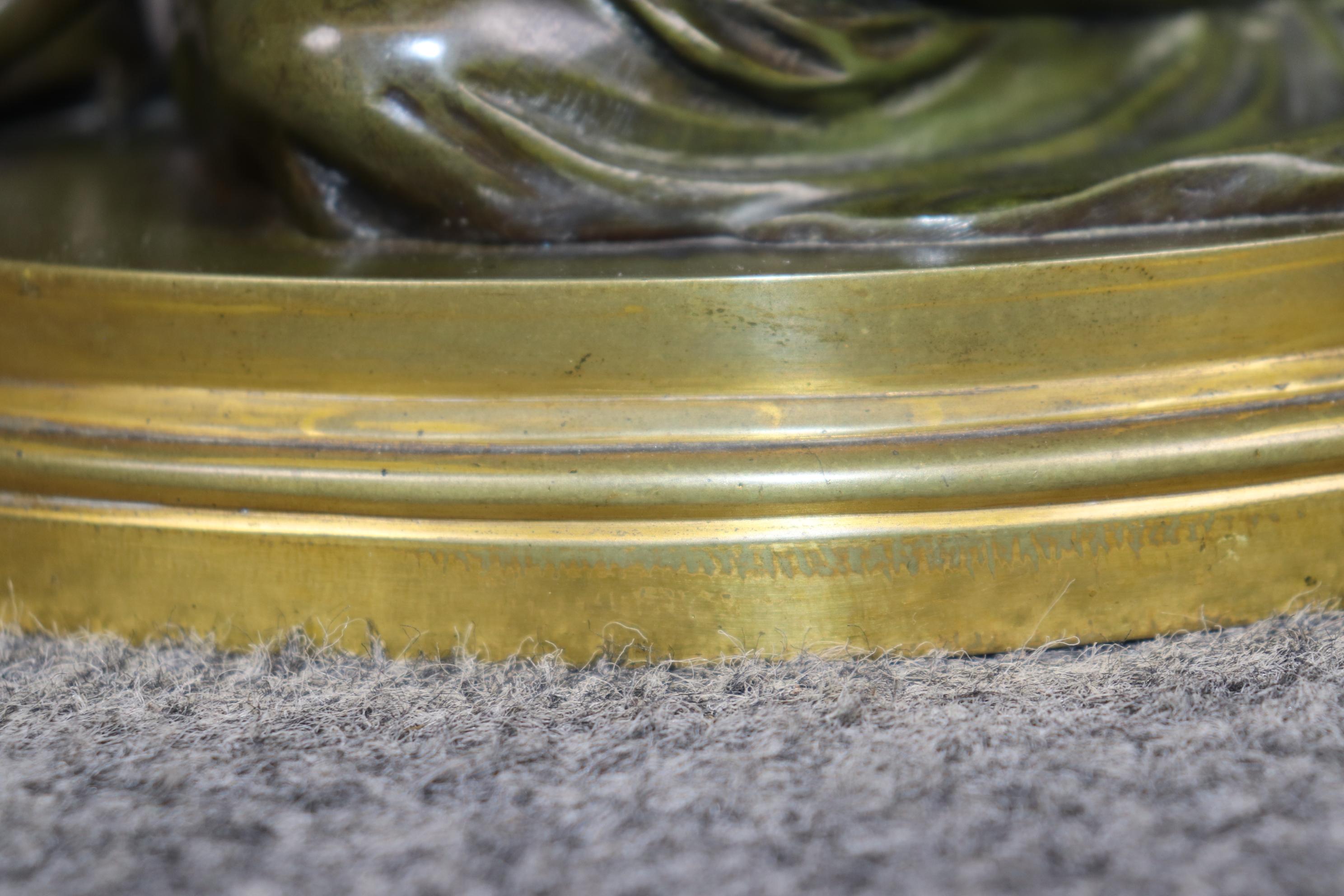 Bronzo francese in stile neoclassico di una donna firmata Samson in vendita 3