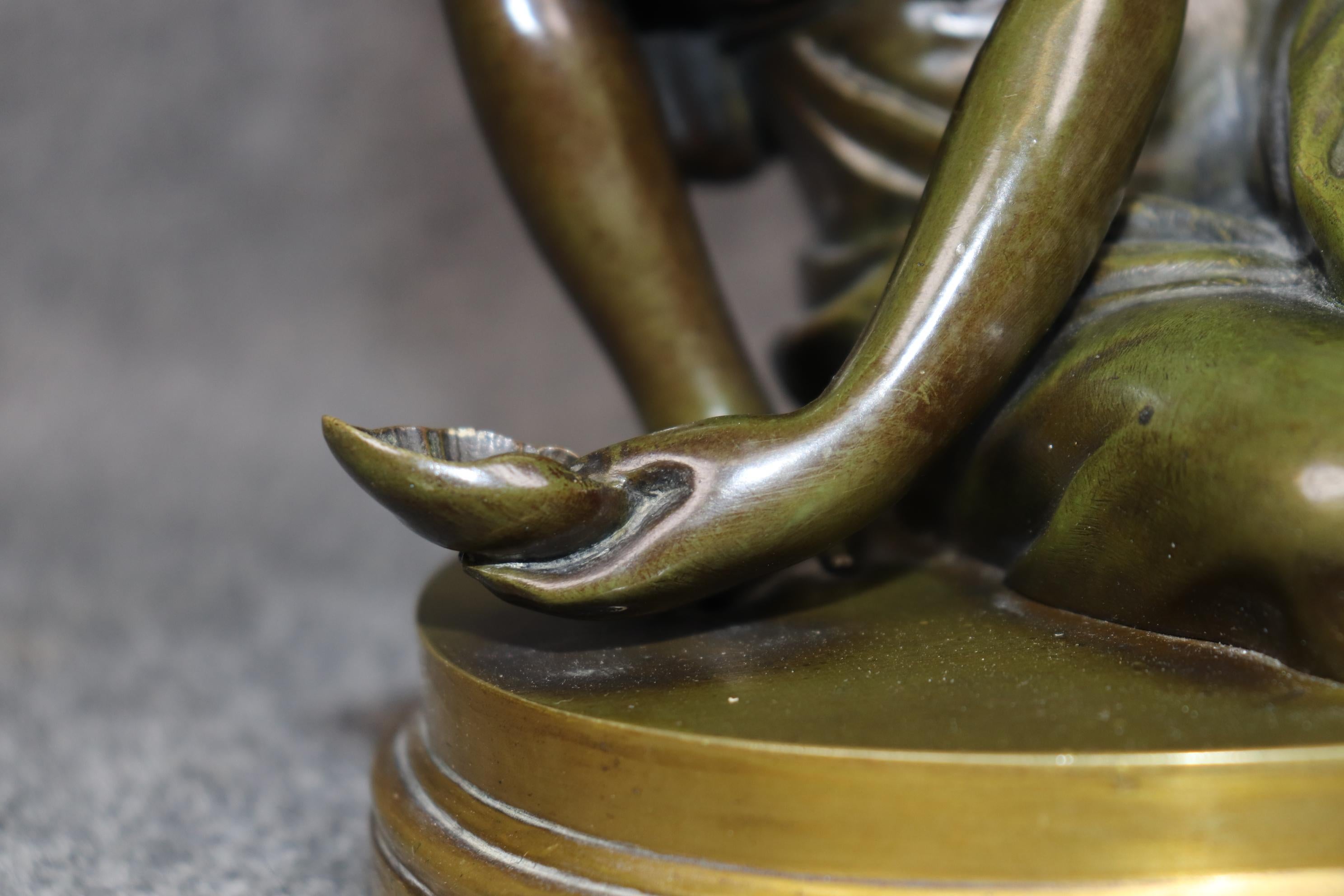 XX secolo Bronzo francese in stile neoclassico di una donna firmata Samson in vendita