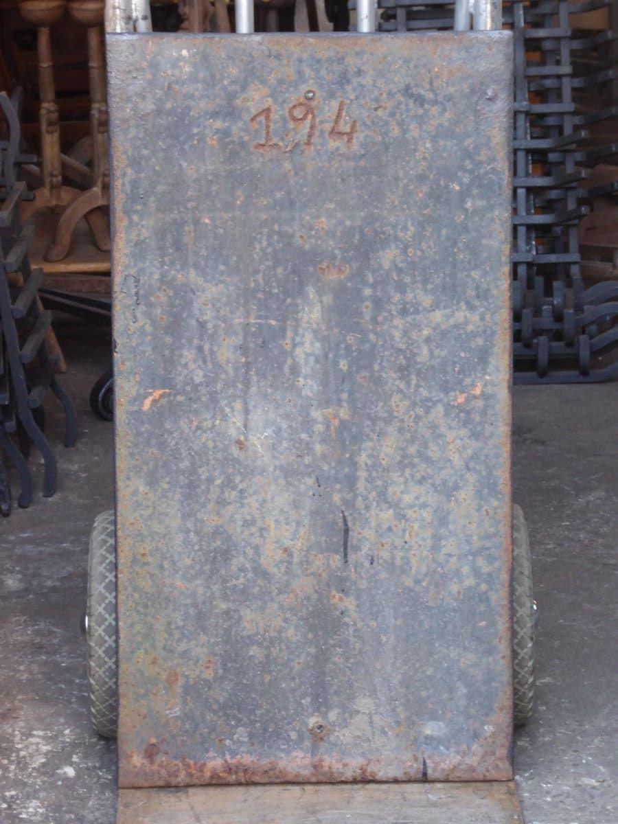 French Neoclassical Style Fireback / Backsplash, 20th Century For Sale 5