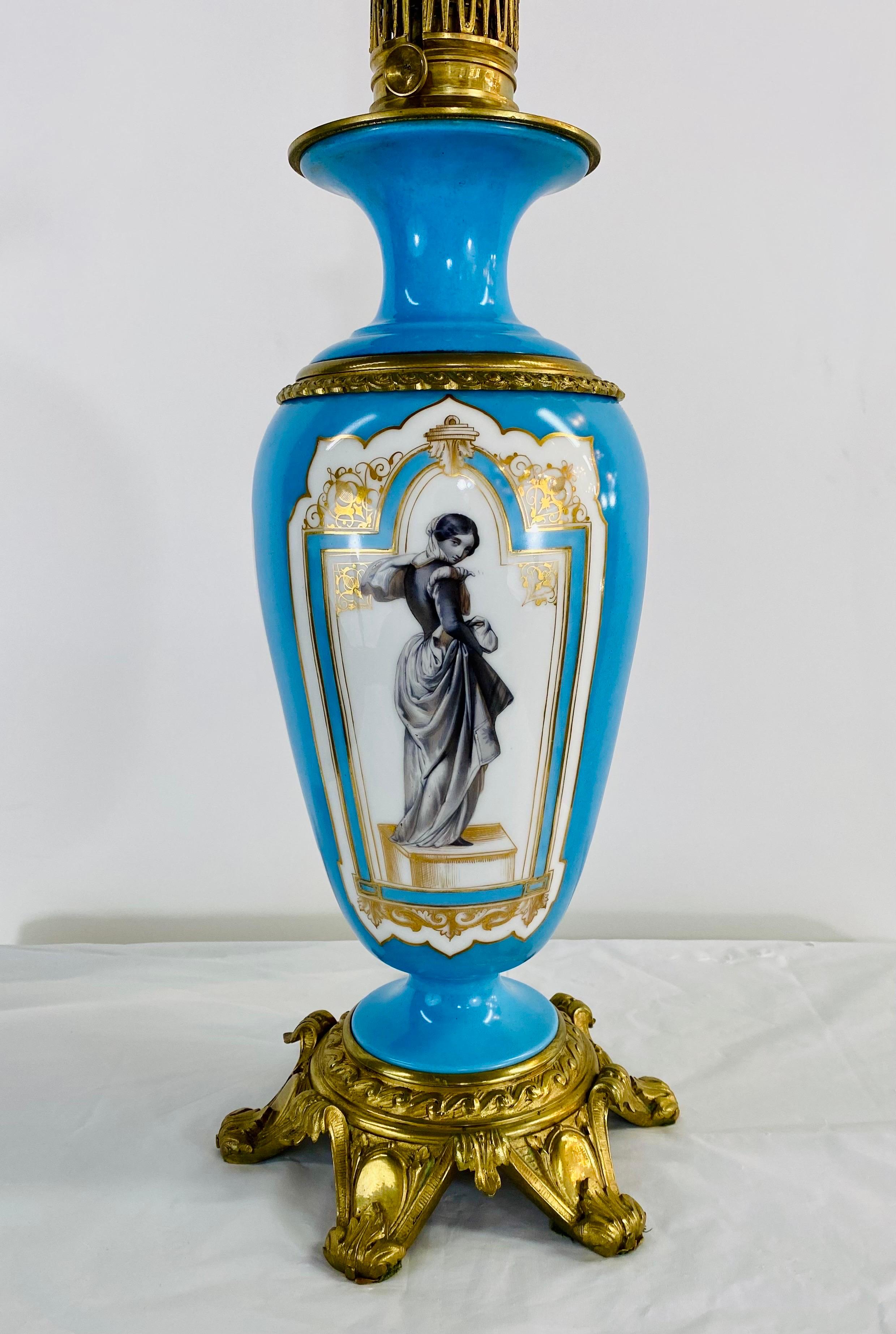 French Neoclassical Style Porcelain & Brass Converted Oil Lamp, a Pair  For Sale 7