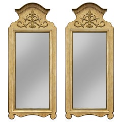 Paire de miroirs en bois de style néoclassique français, fabrication américaine, années 1960