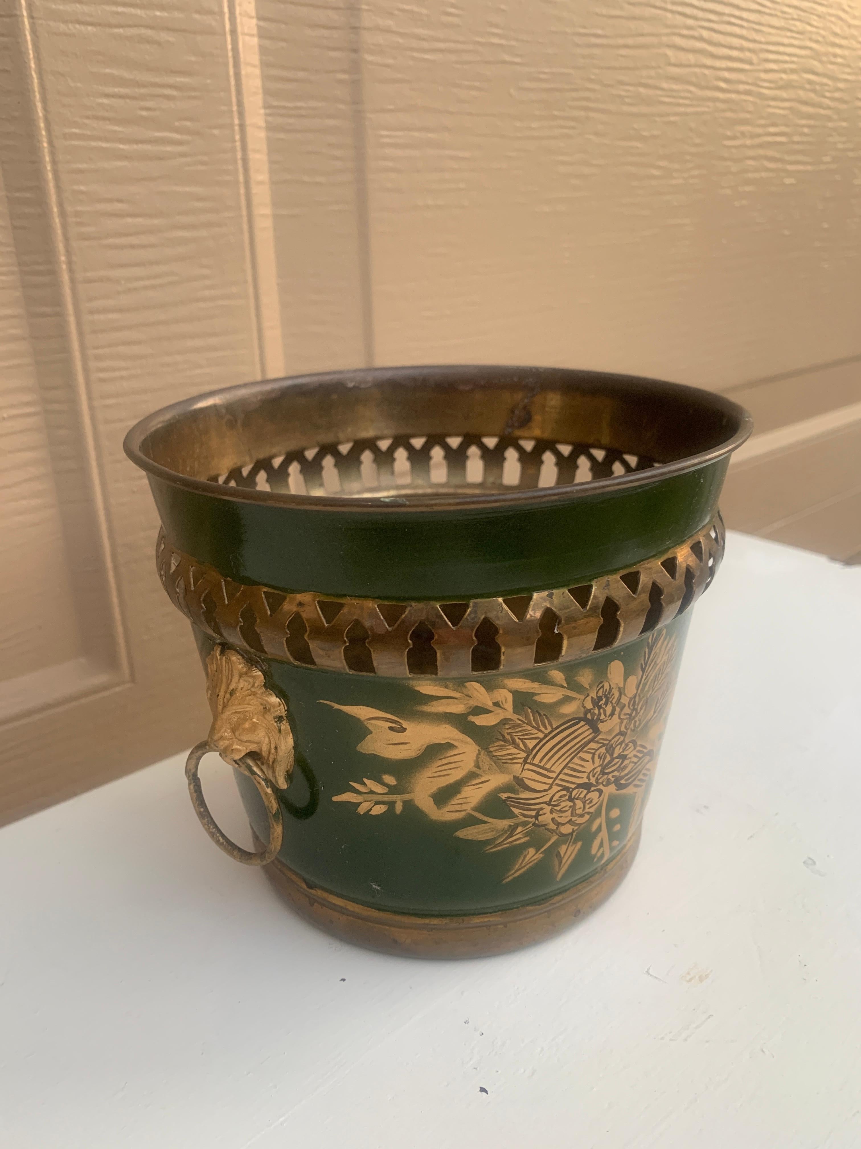 20th Century French Neoclassical Tole Green & Gold Cachepot Planter Vase With Lion Heads For Sale