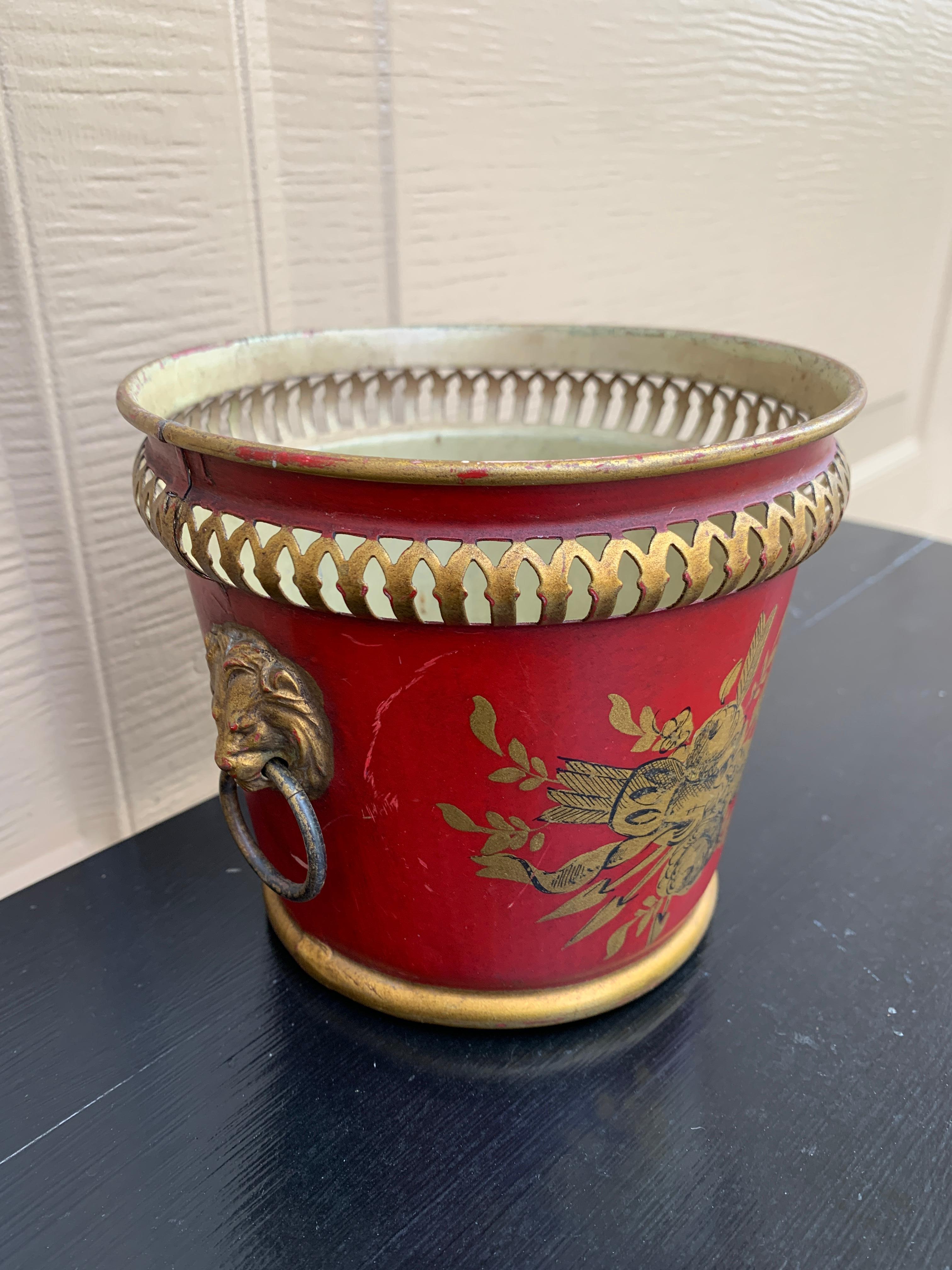 20th Century French Neoclassical Tole Red & Gold Cachepot Planter Vase With Lion Heads For Sale