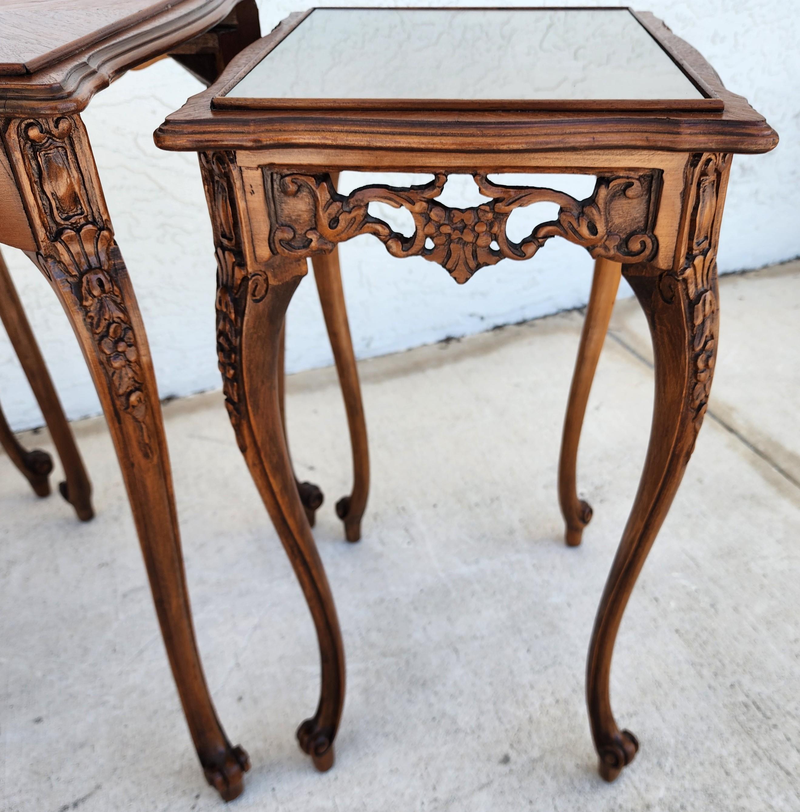 Französische Nisttische Nussbaum Vintage By im Angebot 2