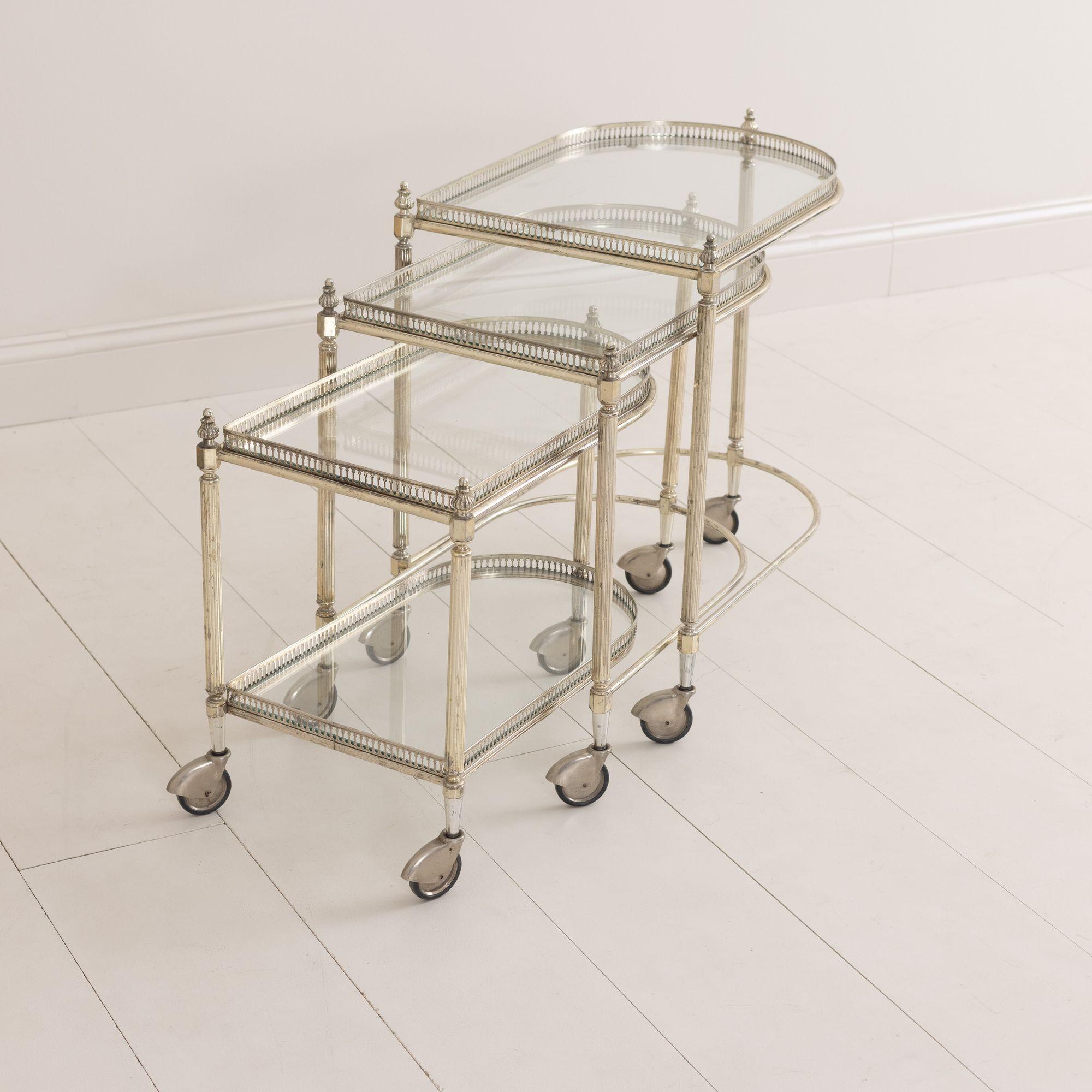 French Nickel Nesting Serving Trollies with Removable Trays In Excellent Condition For Sale In Wichita, KS