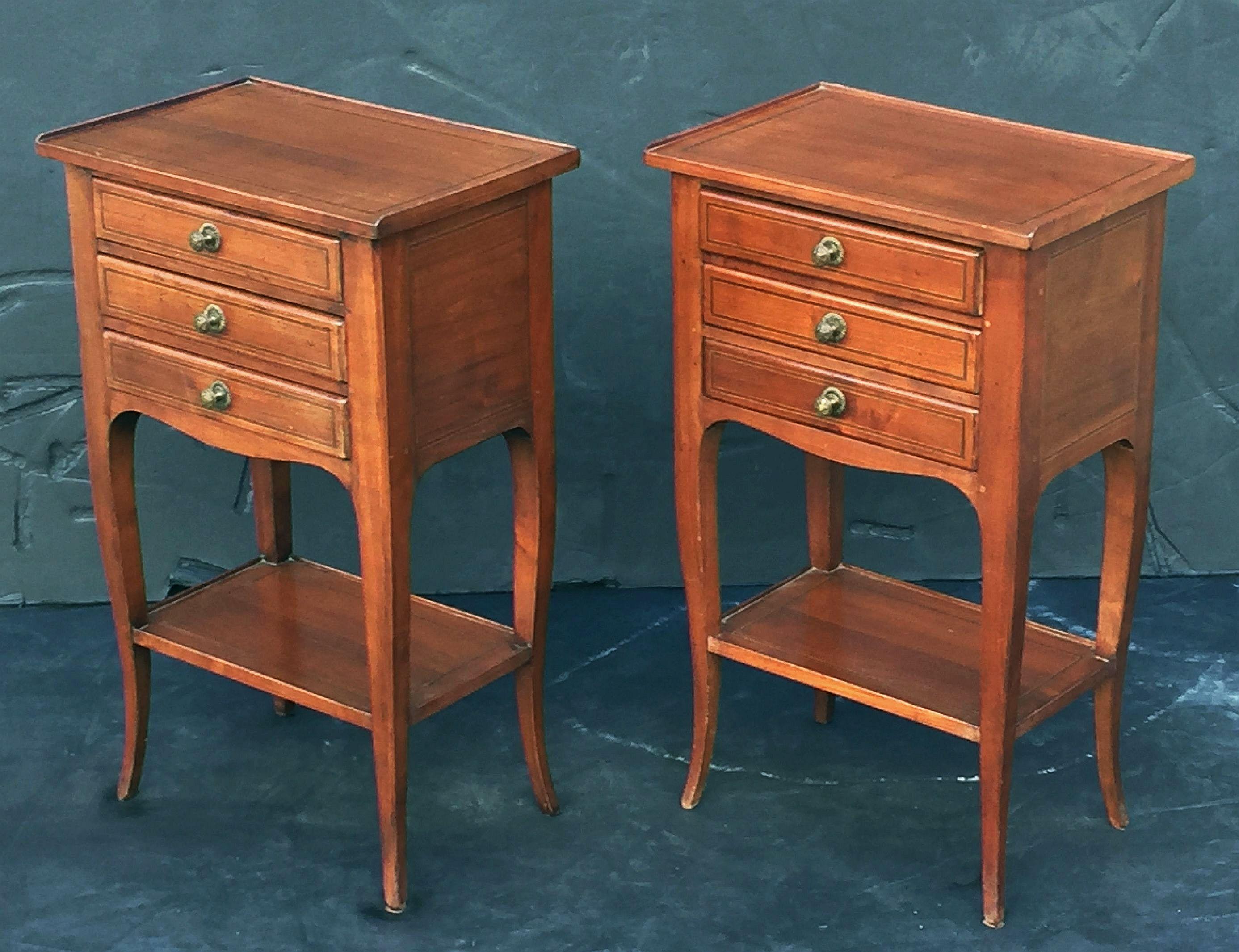 French Nightstands or Side Tables of Chestnut 'Priced as a Pair' In Good Condition In Austin, TX