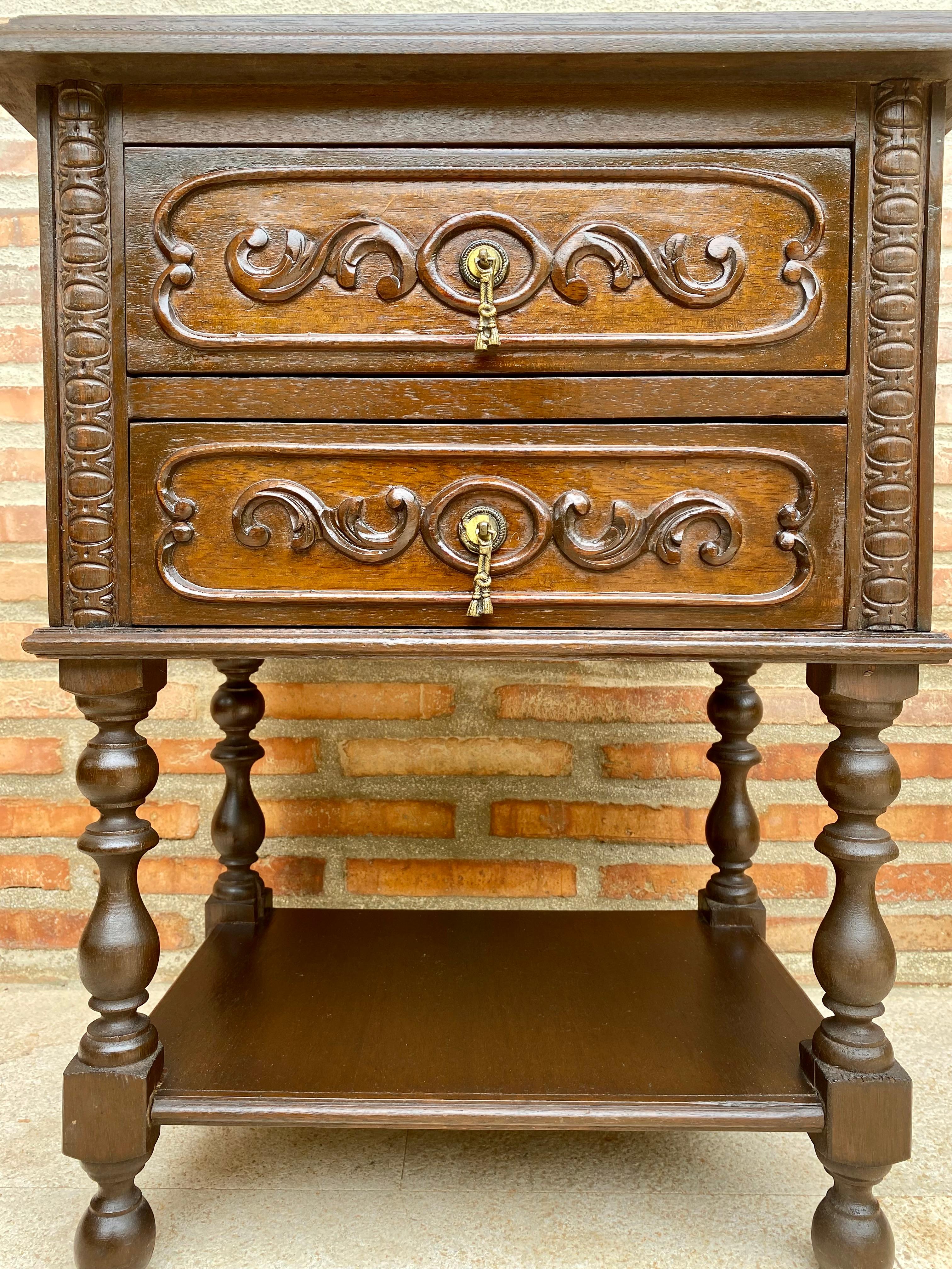French Nightstands In Carved Walnut Two Drawers And Shelf, Set Of 2 In Good Condition For Sale In Miami, FL