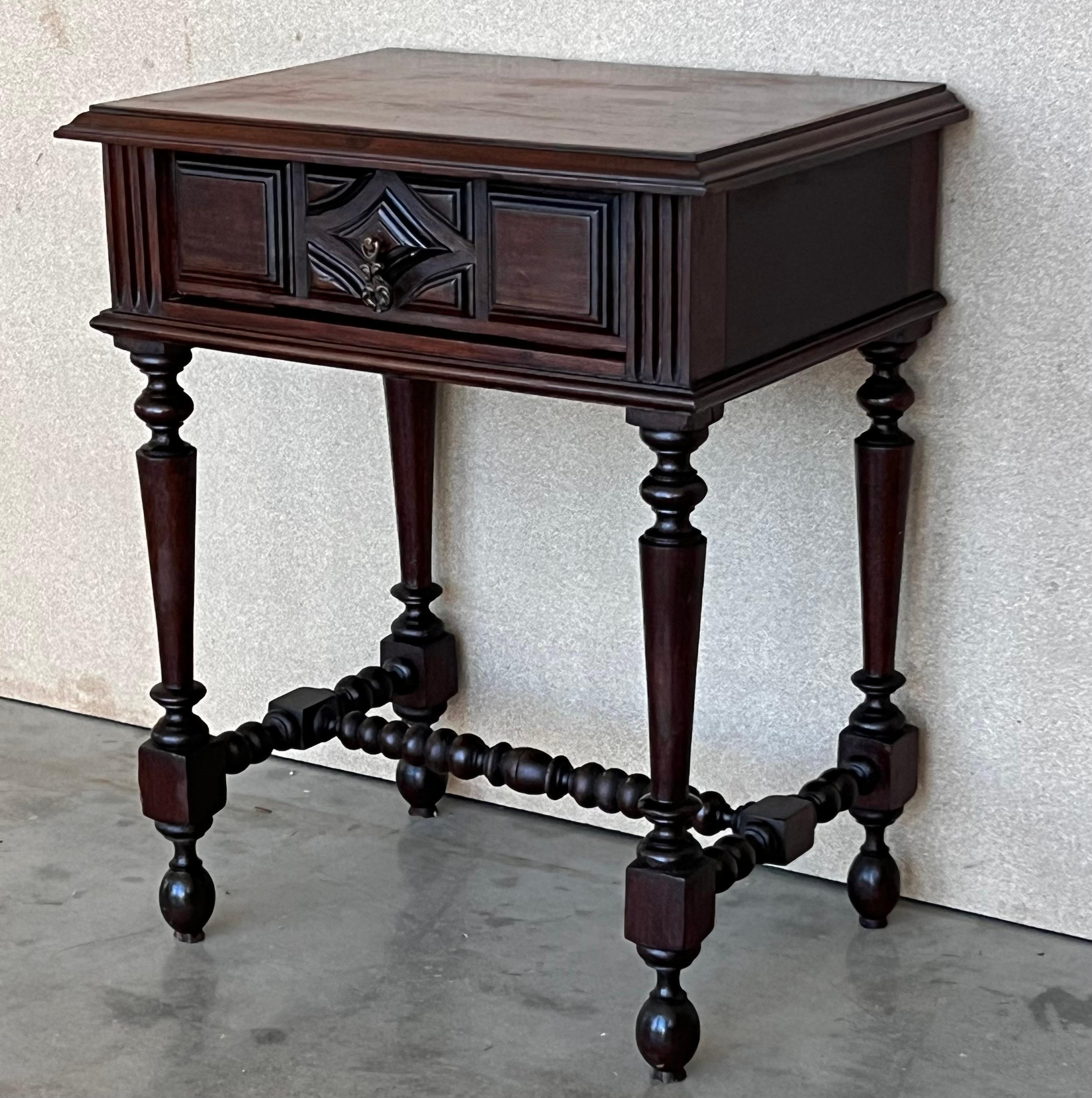 20th Century French Nightstands in Solid Carved Oak with Turned Columns, Set of 2 For Sale