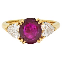 French No Heat Burma Ruby Heart Diamond 18 Karat Yellow Gold Vintage Ring