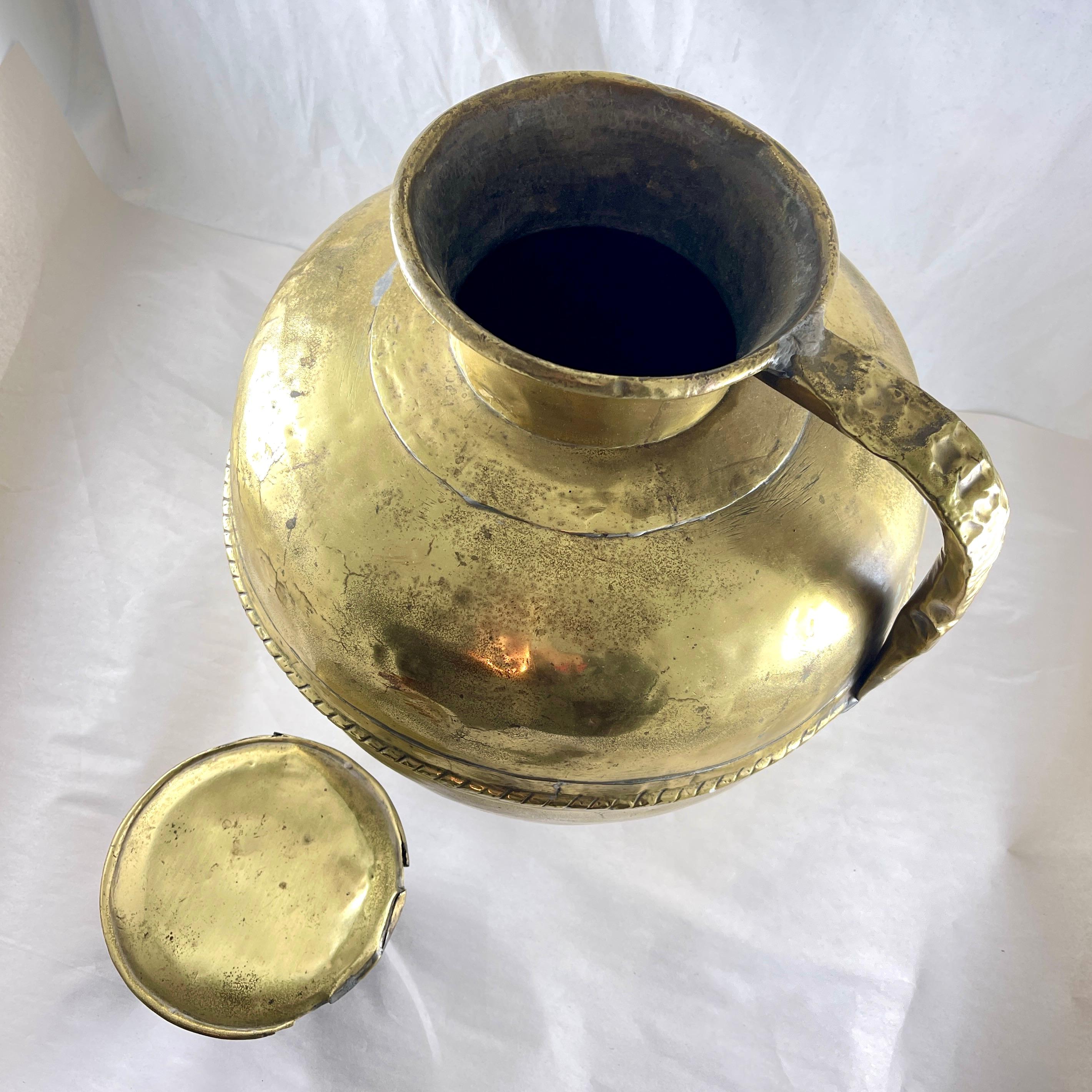 French Normandy Large Rustic Brass Milk Jug with Lid – circa 1850 For Sale 5