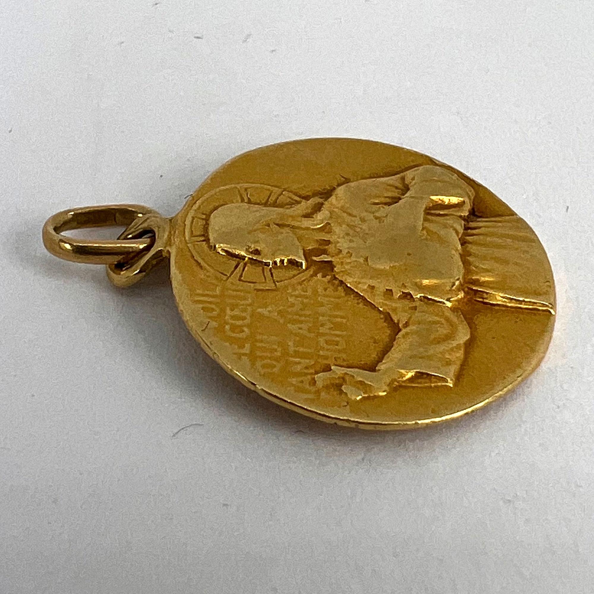 French Notre Dame du Mont Carmel 18 Karat Yellow Gold Medal Charm Pendant For Sale 14