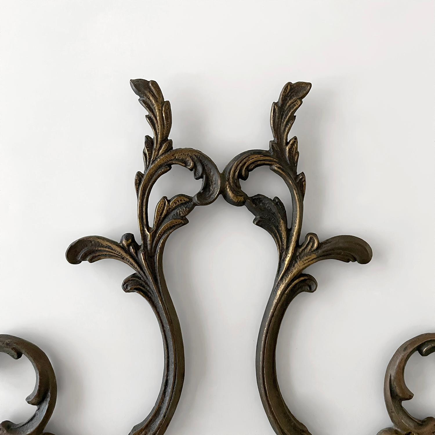 Appendiabiti da parete in bronzo scolpito in stile francese Nouveau - set di 3 in vendita 3