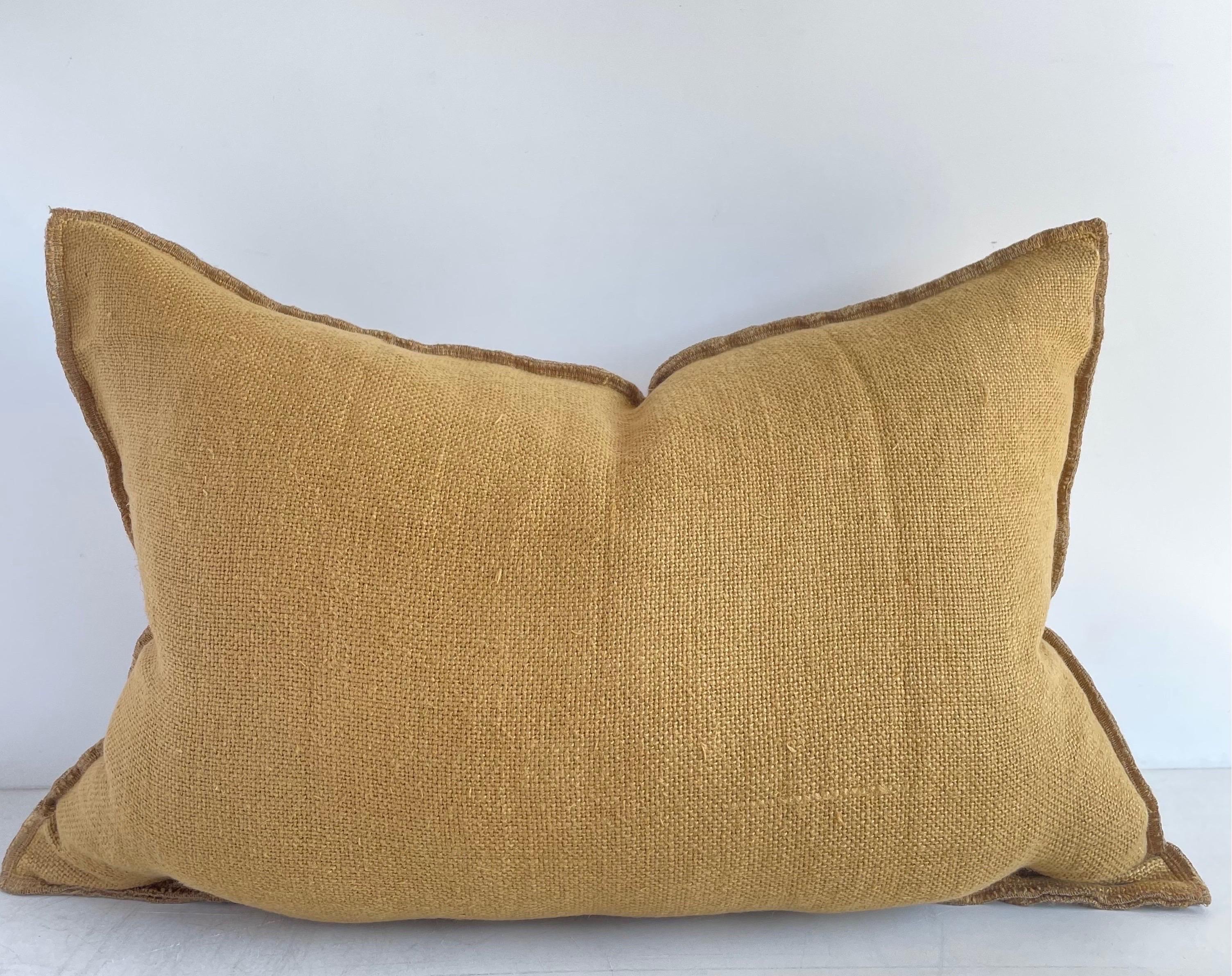 Decorative Accent Pillow in a thick nubby soft linen.
Size: 16” x 24” when stuffed with insert.
Decorative Metal buttons at top, or can be used at the bottom, with a decorative stitched edging.
This does not come with insert. Please request