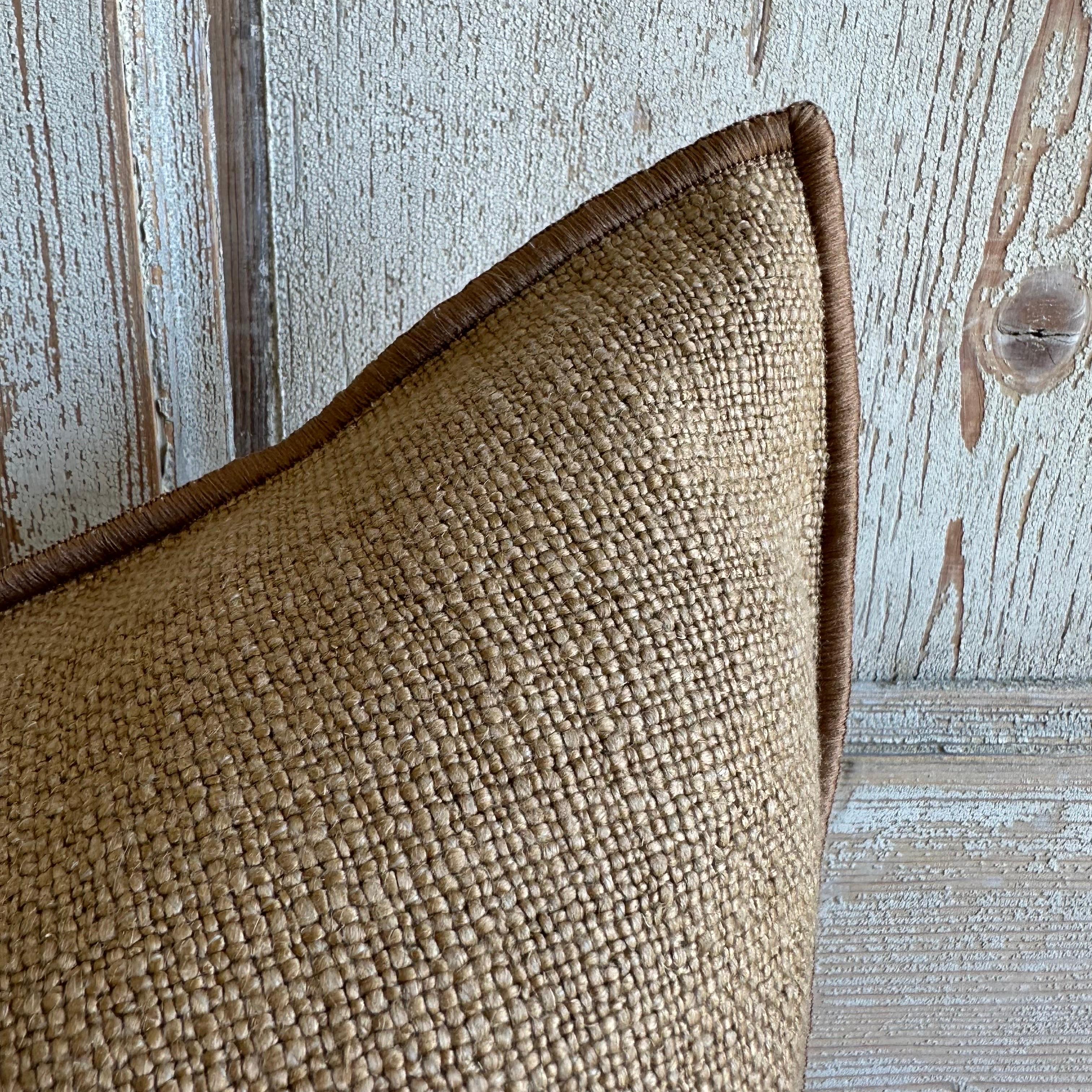 French Nubby Linen Textured Lumbar Pillow with Down Insert In New Condition For Sale In Brea, CA