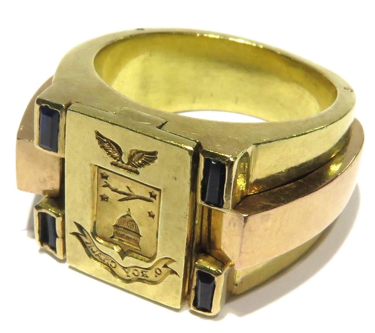 Retro French O Roy Chalk Washington Capital Dome Gold Crest Multi Compartment Ring For Sale