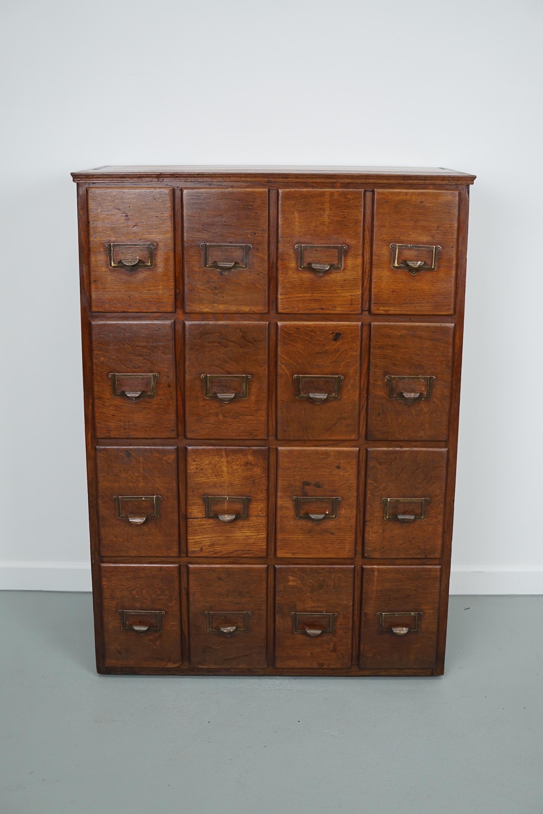 Art Deco French Oak Apothecary Cabinet / Filing Cabinet, 1930s For Sale