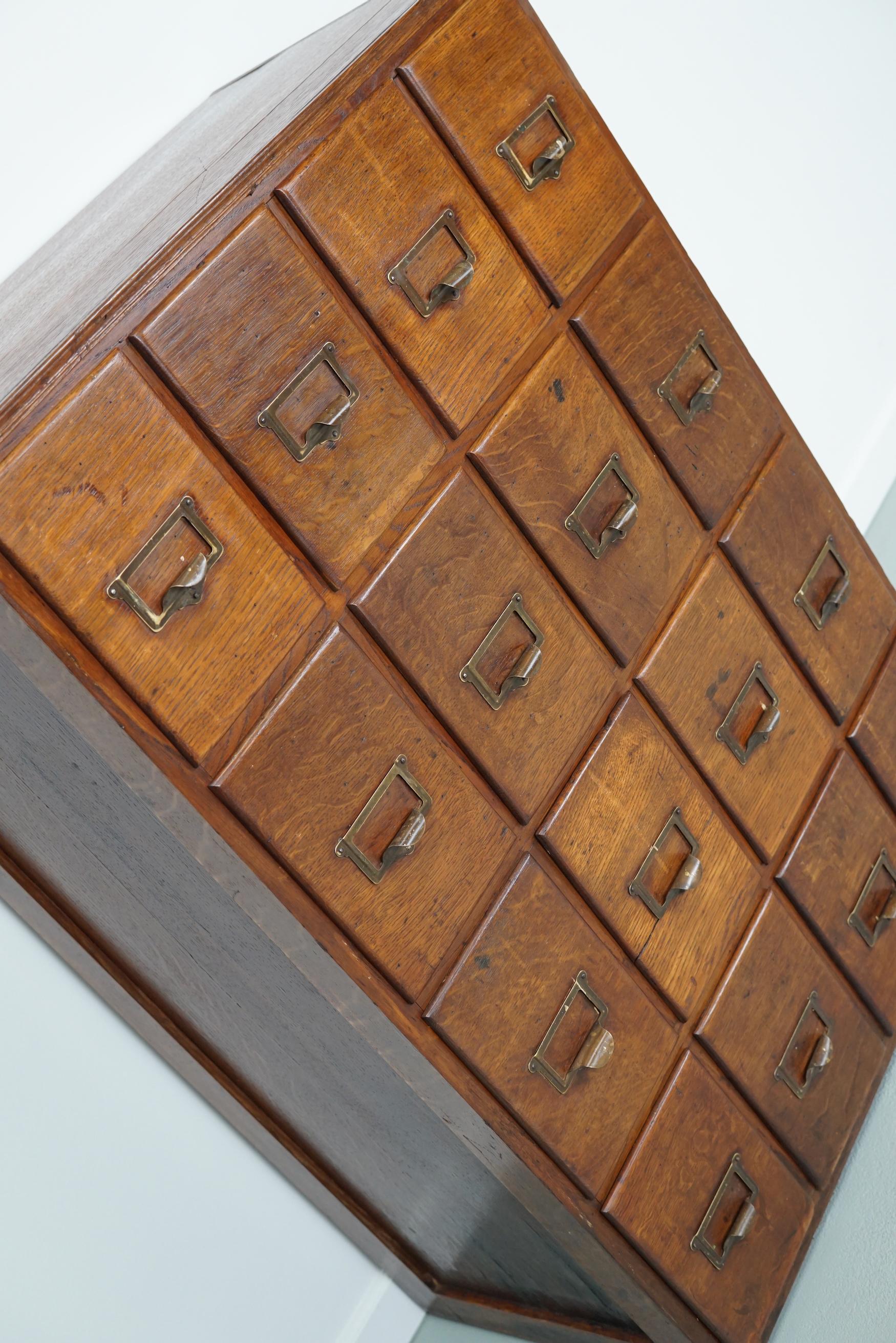 Mid-20th Century French Oak Apothecary Cabinet / Filing Cabinet, 1930s For Sale
