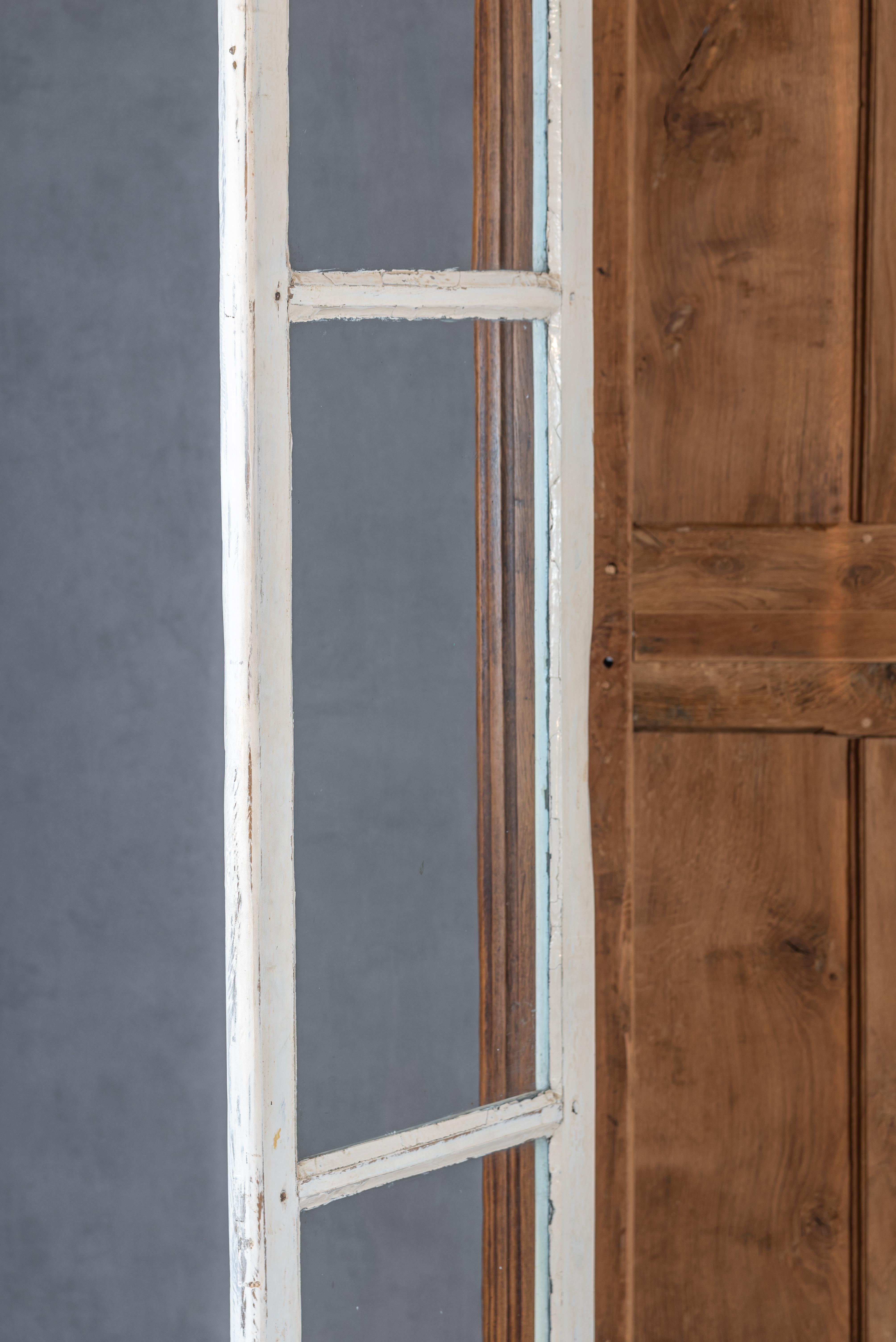 Französisch Eiche Armoire Vitrine (21. Jahrhundert und zeitgenössisch) im Angebot