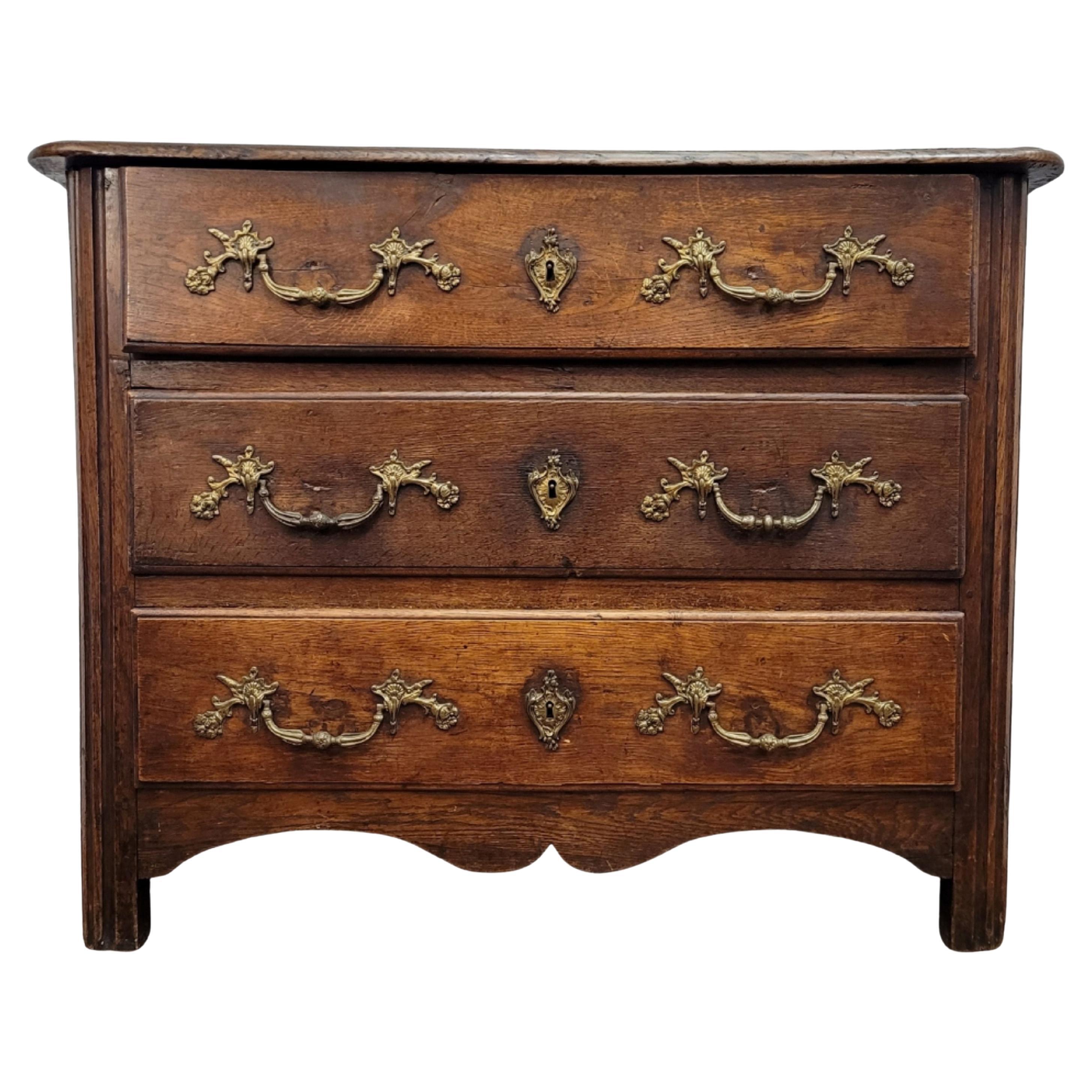 French oak Baroque Commode, Chest of drawers , known as the Parisienne.