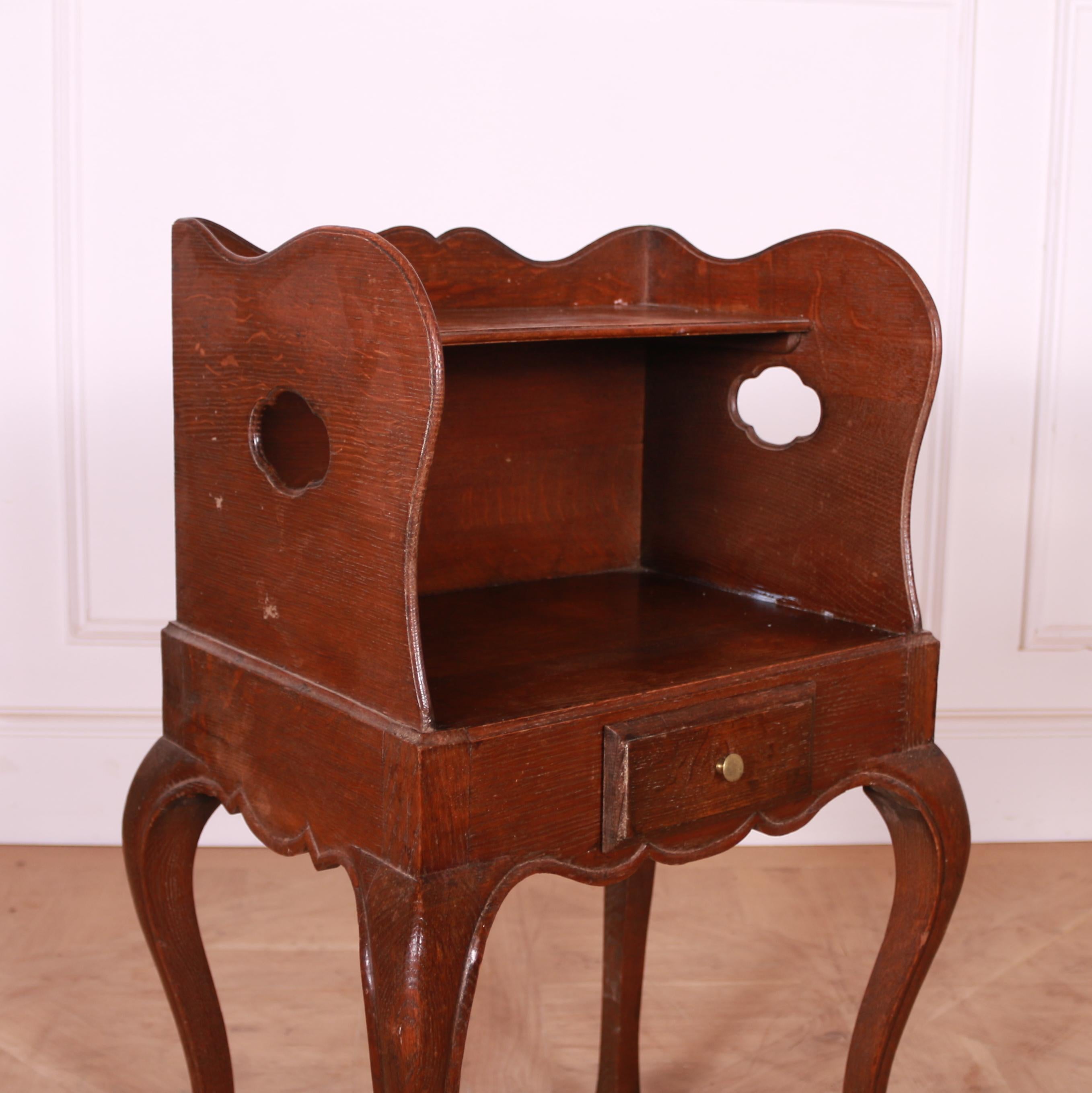 Late 19th century French oak bedside table. Very pretty. 1890.

Reference: 7716

Dimensions
18 inches (46 cms) wide
14 inches (36 cms) deep
30 inches (76 cms) high.