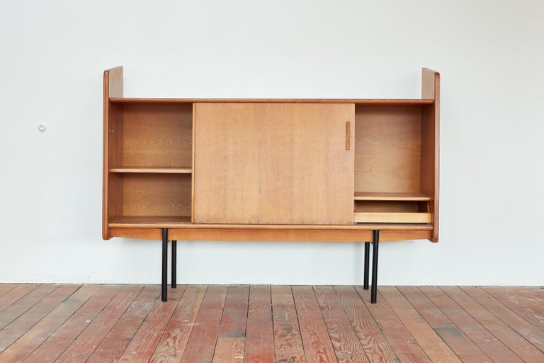 Mid-20th Century French Oak Bookcase in Style of Escande For Sale