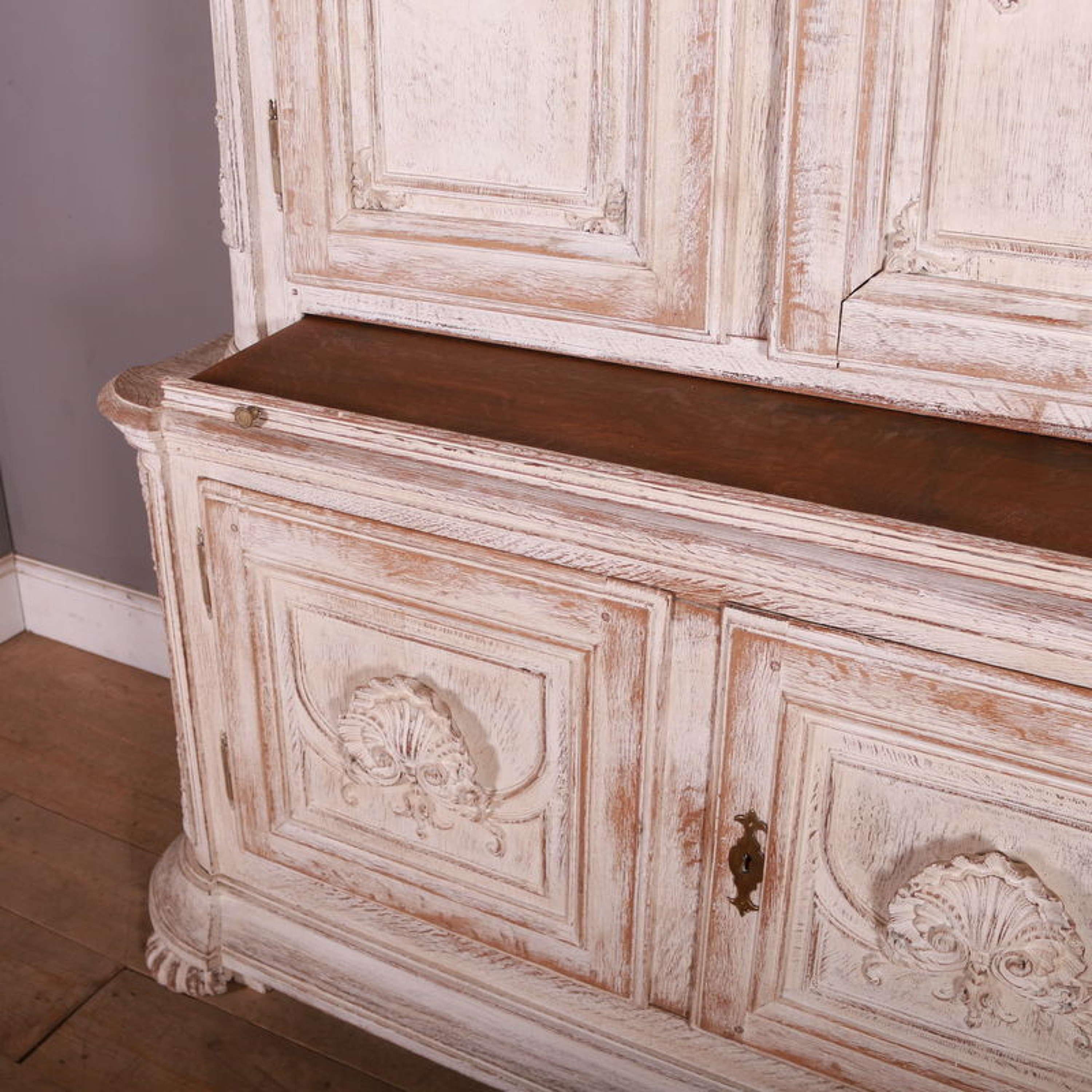 Buffet De Corps aus französischer Eiche im Angebot 4