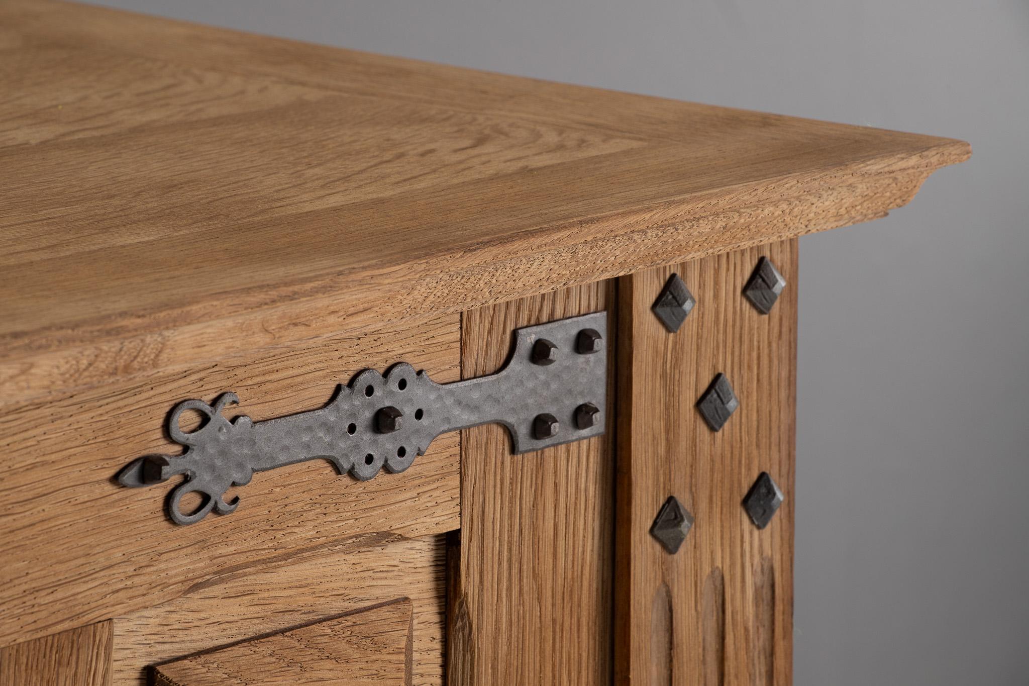 French Oak Buffet with Carved Panels and Iron Detailing, 1940s For Sale 7