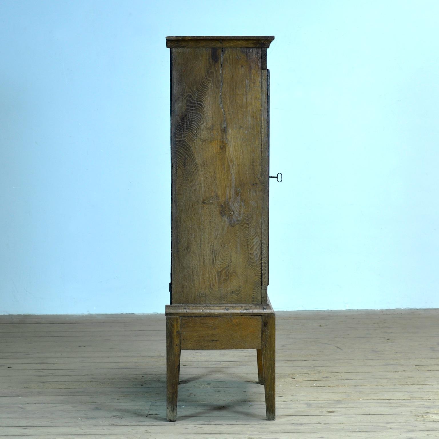 Armadio francese in Oak, 1920 circa in vendita 5