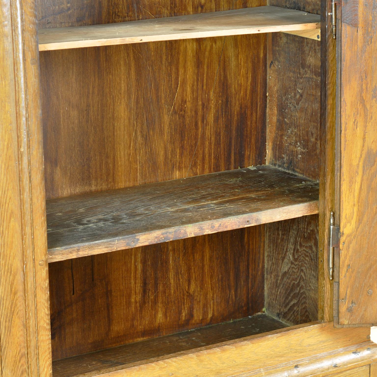 Inizio XX secolo Armadio francese in Oak, 1920 circa in vendita
