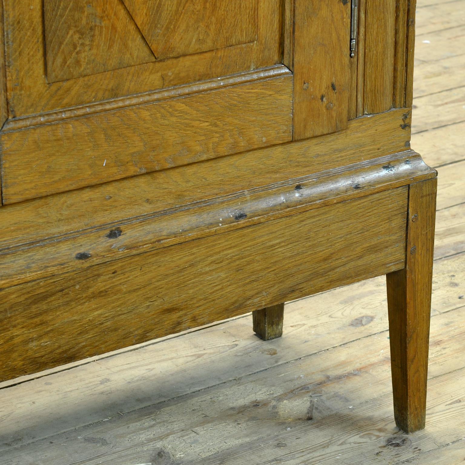 Armadio francese in Oak, 1920 circa in vendita 2