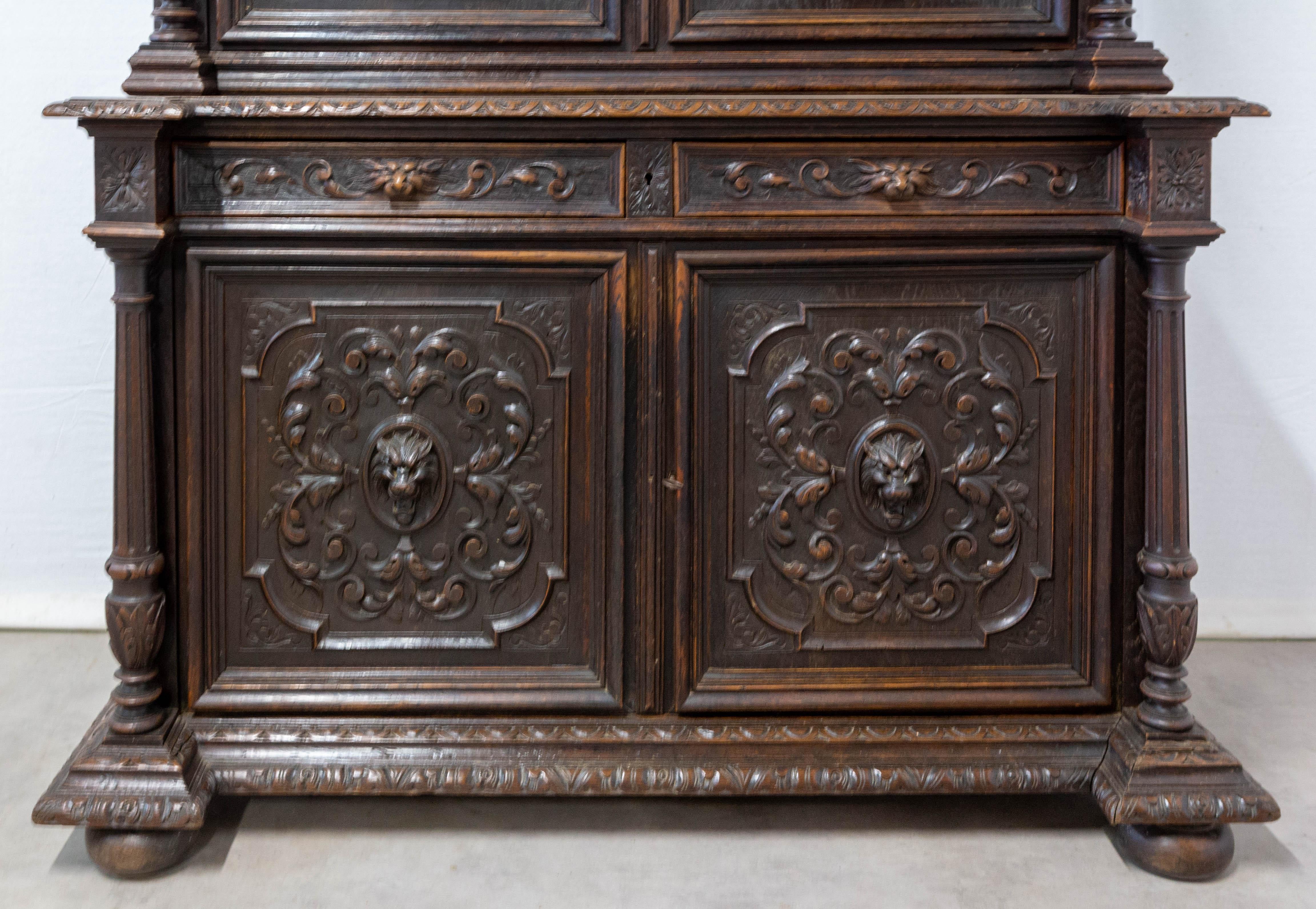 French Oak Cabinet Deux Corps Buffet Renaissance Revival, Mid 19th Century For Sale 6